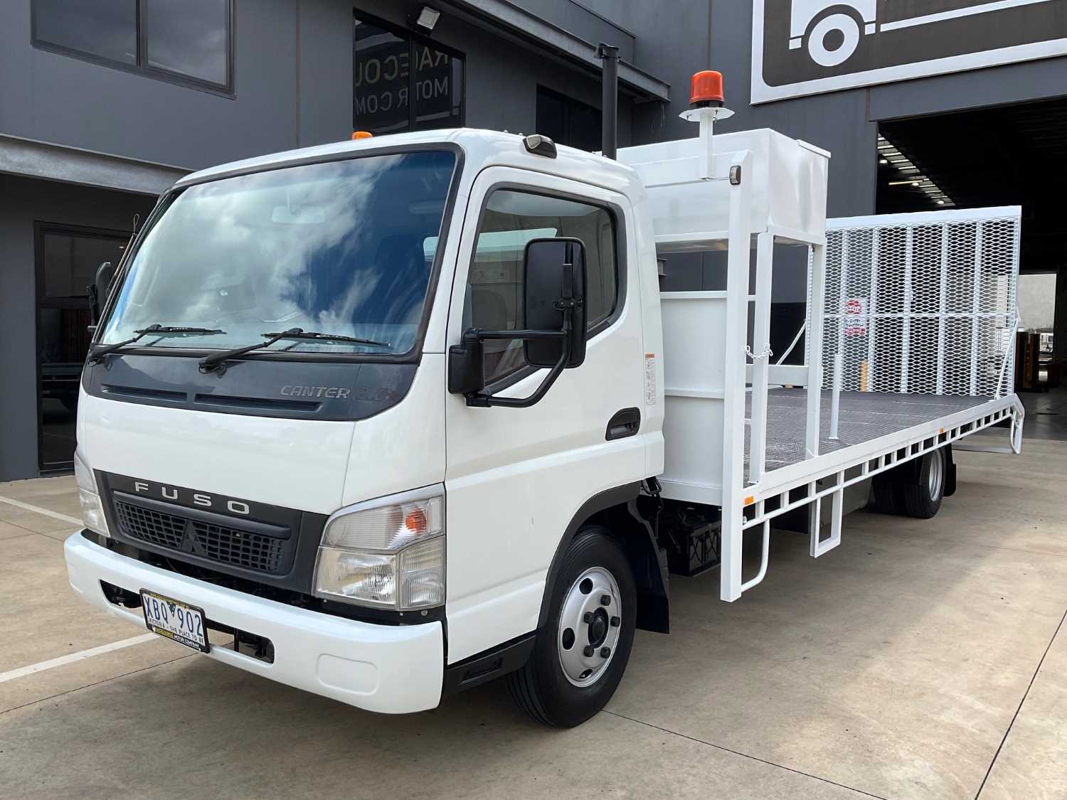 2006 MITSUBISHI CANTER BEAVERTAIL