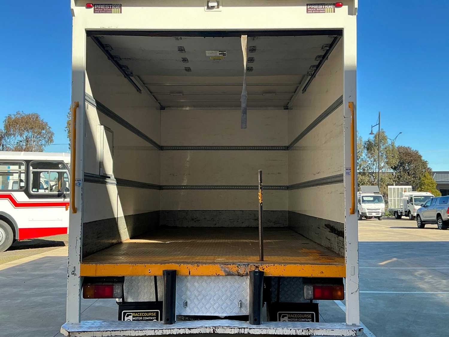 2012 HINO 300 PANTECH
