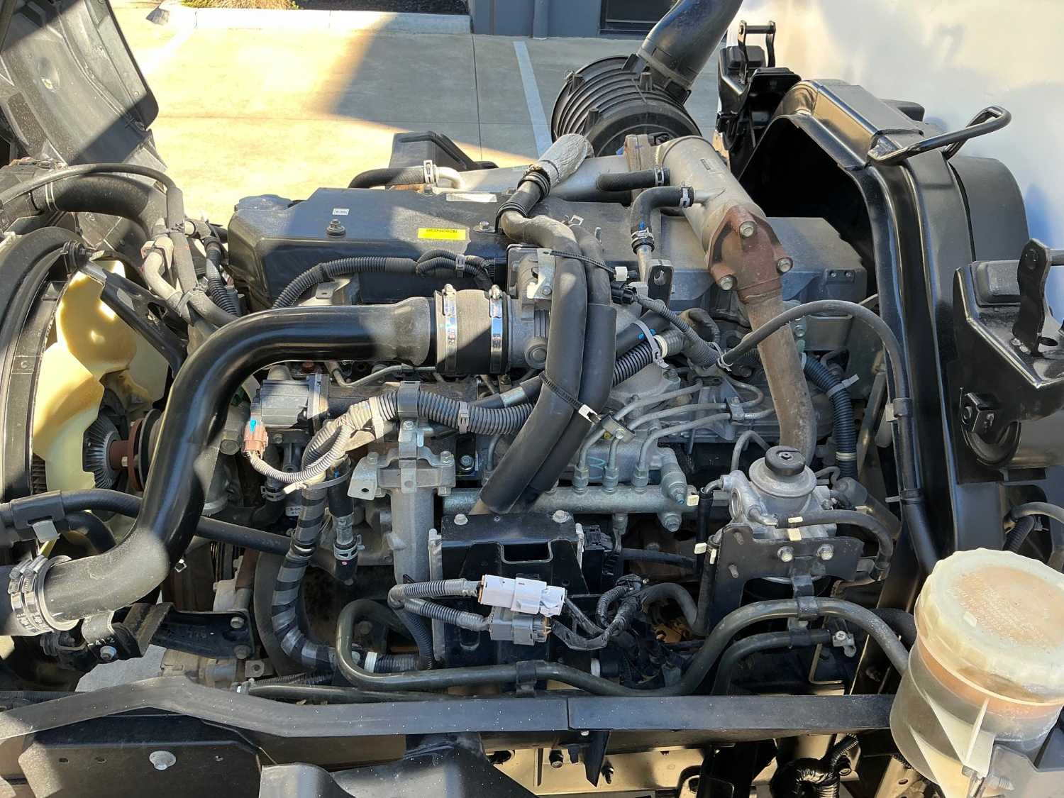 2016 ISUZU FRR 110/260 TRAY