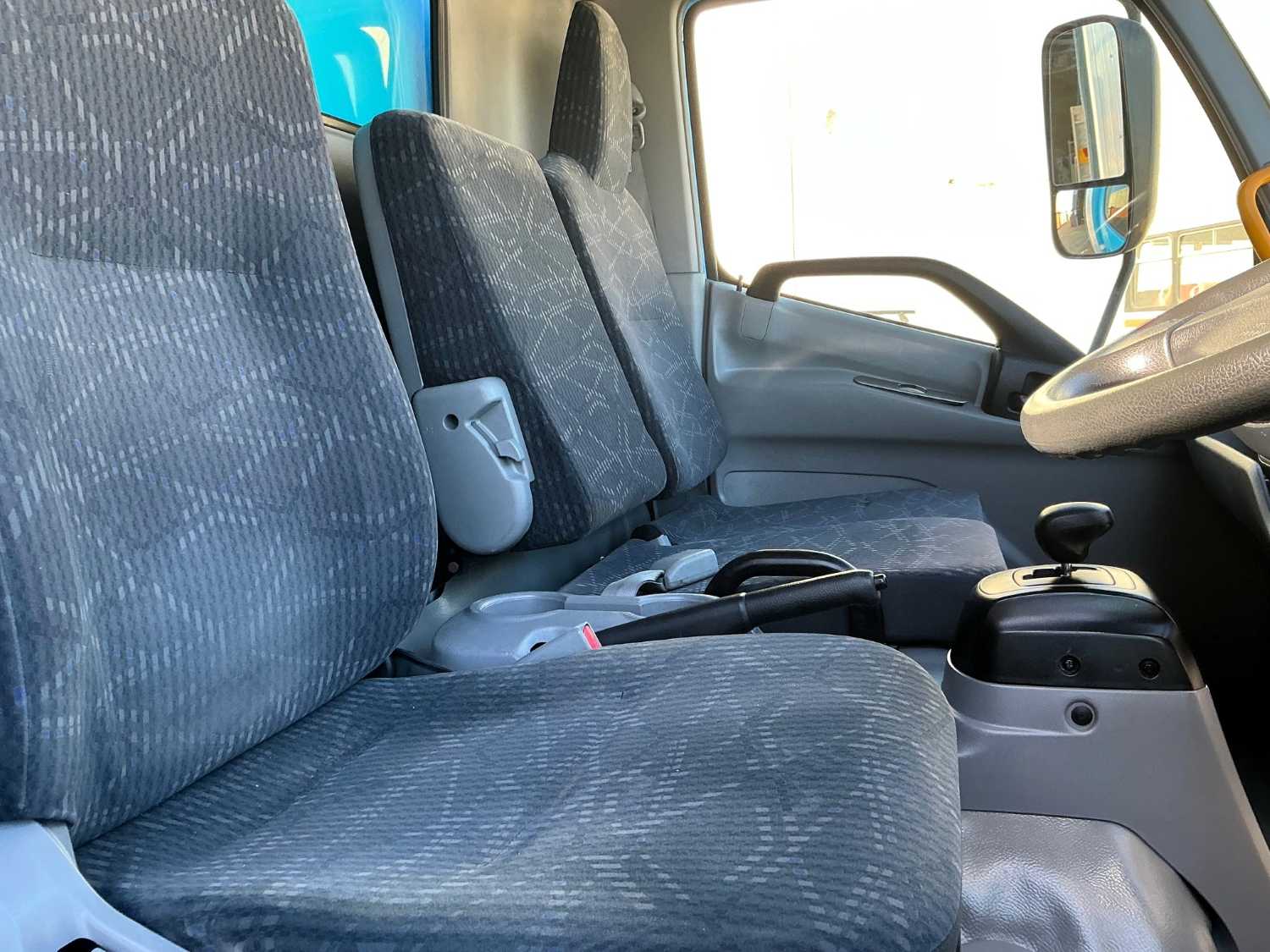 2012 HINO 300 PANTECH
