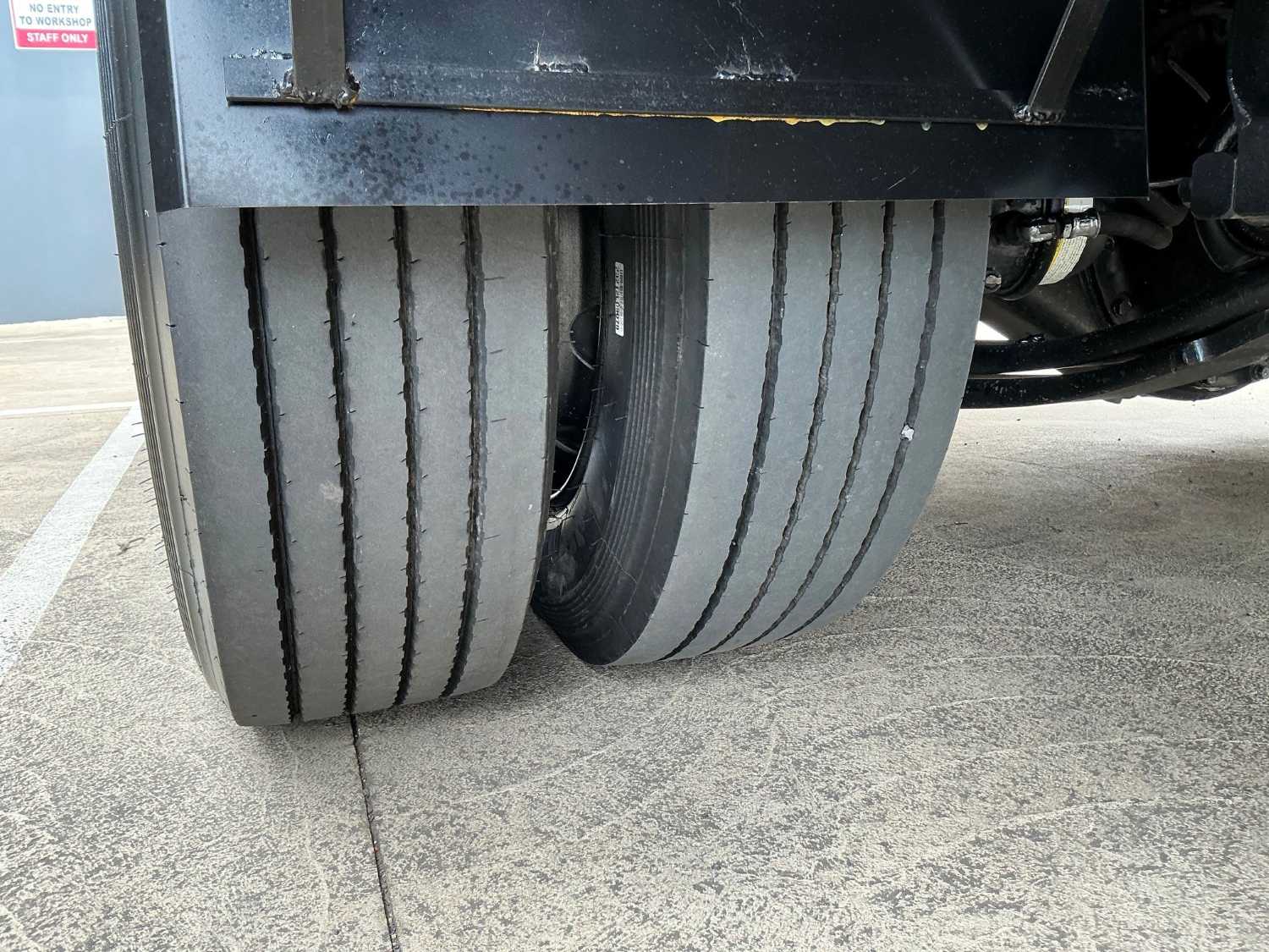 2018 FUSO FIGHTER PANTECH