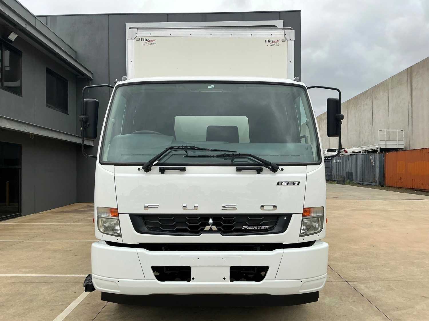 2018 FUSO FIGHTER PANTECH