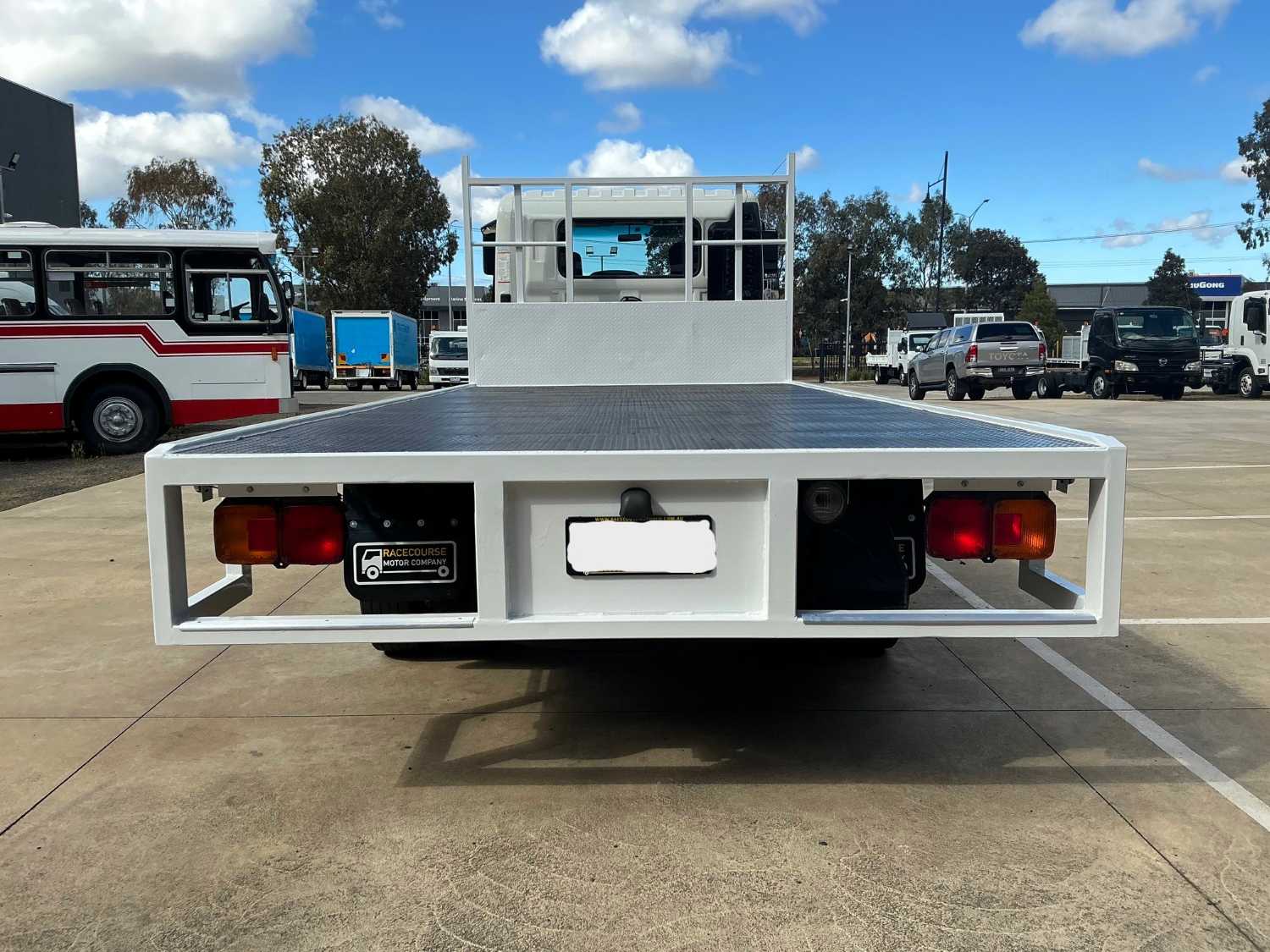 2016 HINO FC TRAY
