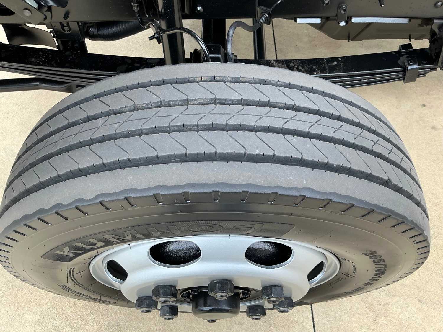 2014 HINO FE CAB CHASSIS