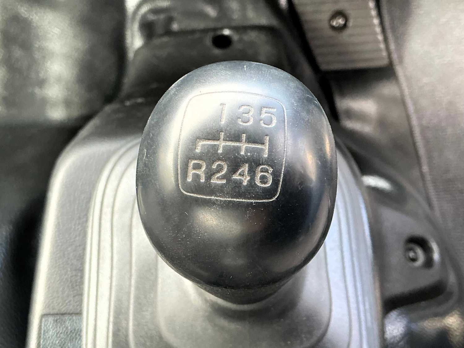 2014 HINO FE CAB CHASSIS