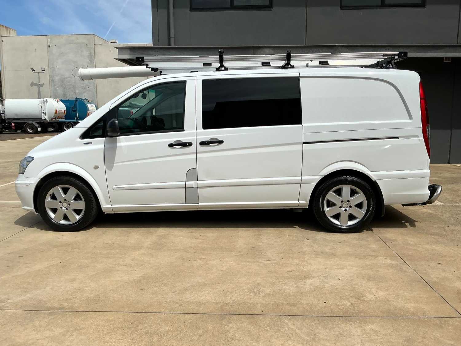 2013 MERCEDES BENZ VITO VAN