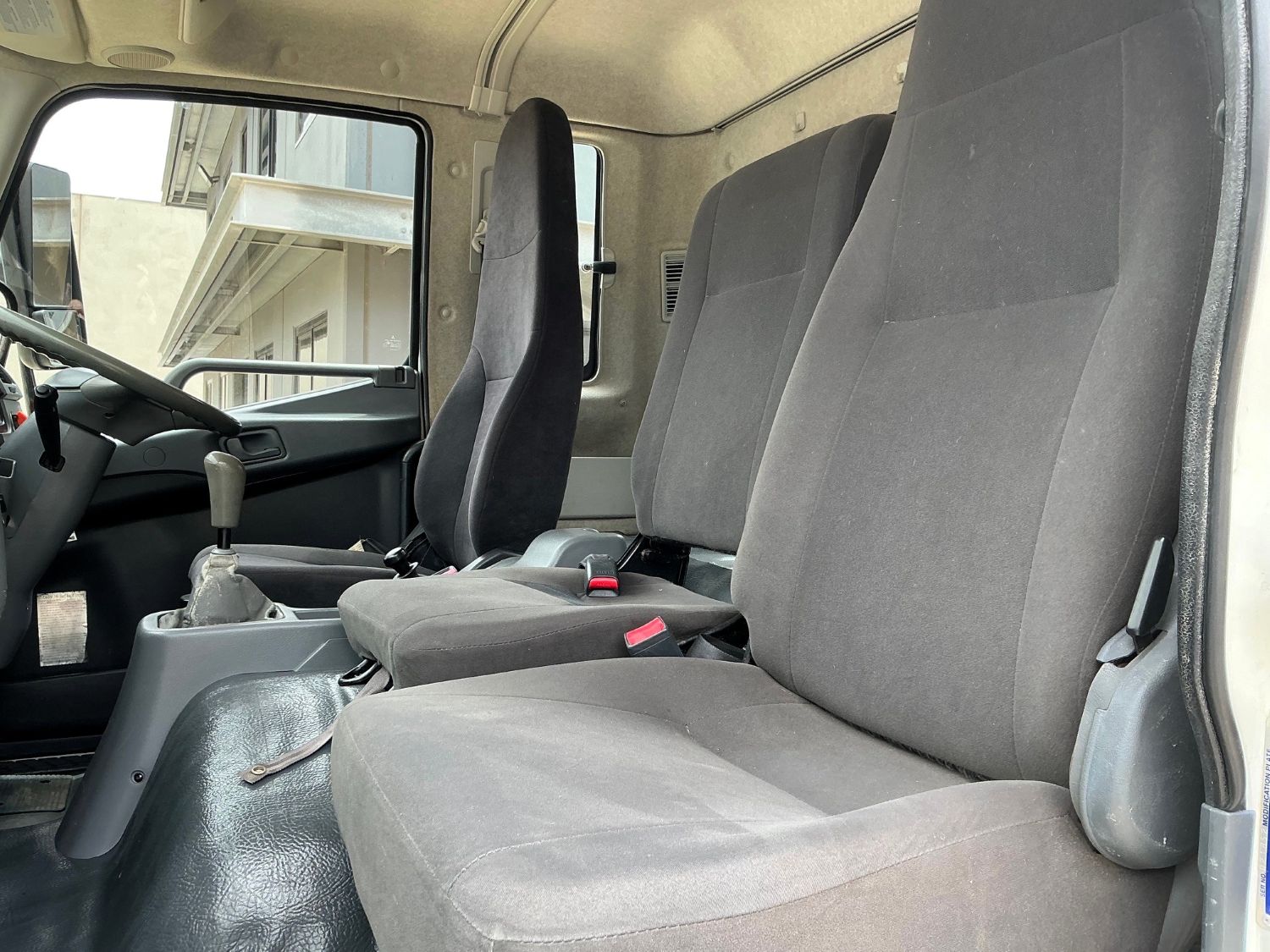 2017 FUSO FIGHTER 1024 CONCRETE PUMP