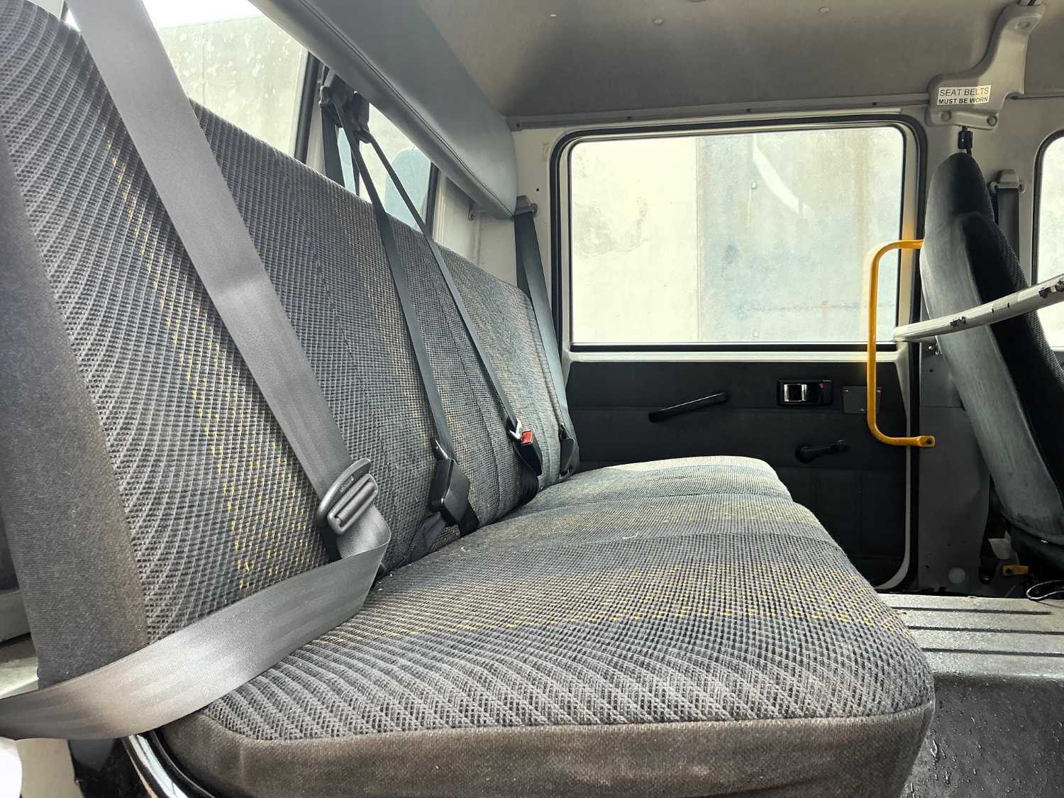 2002 ISUZU FTR800 DUAL CAB CAB CHASSIS