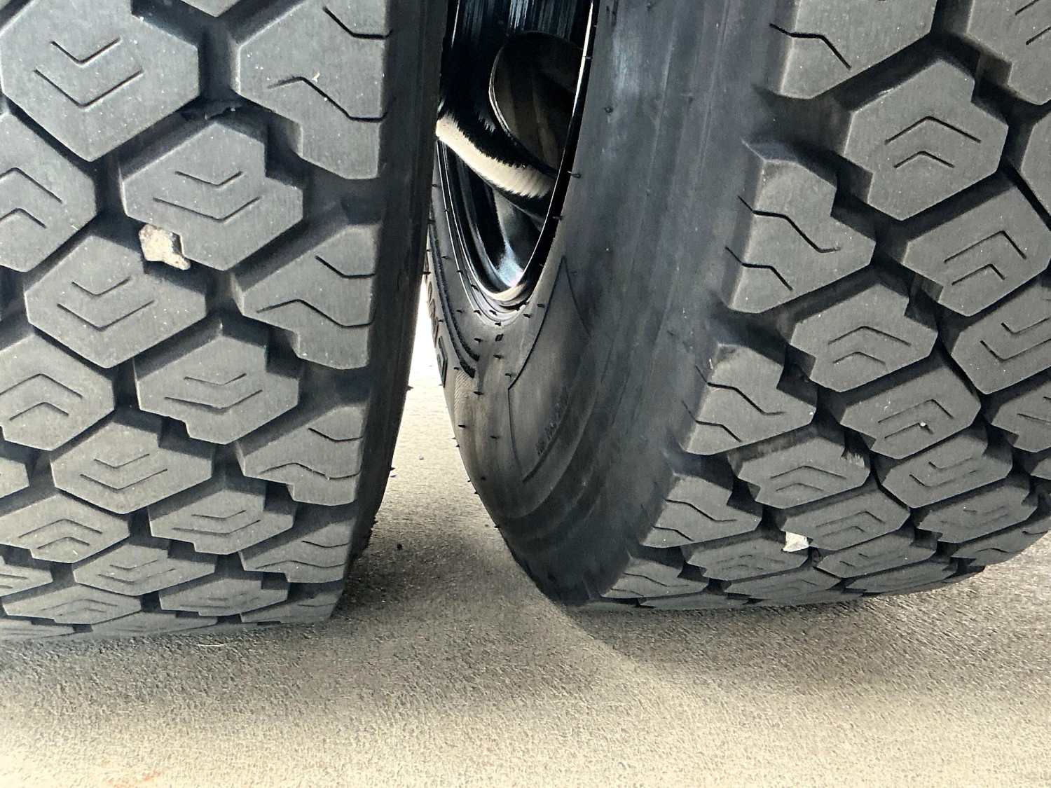 2015 ISUZU NPR300 TIPPER