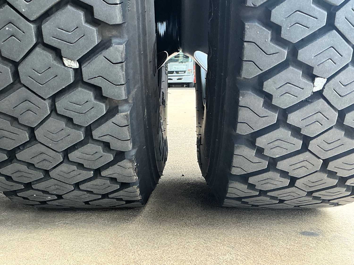 2015 ISUZU NPR300 TIPPER