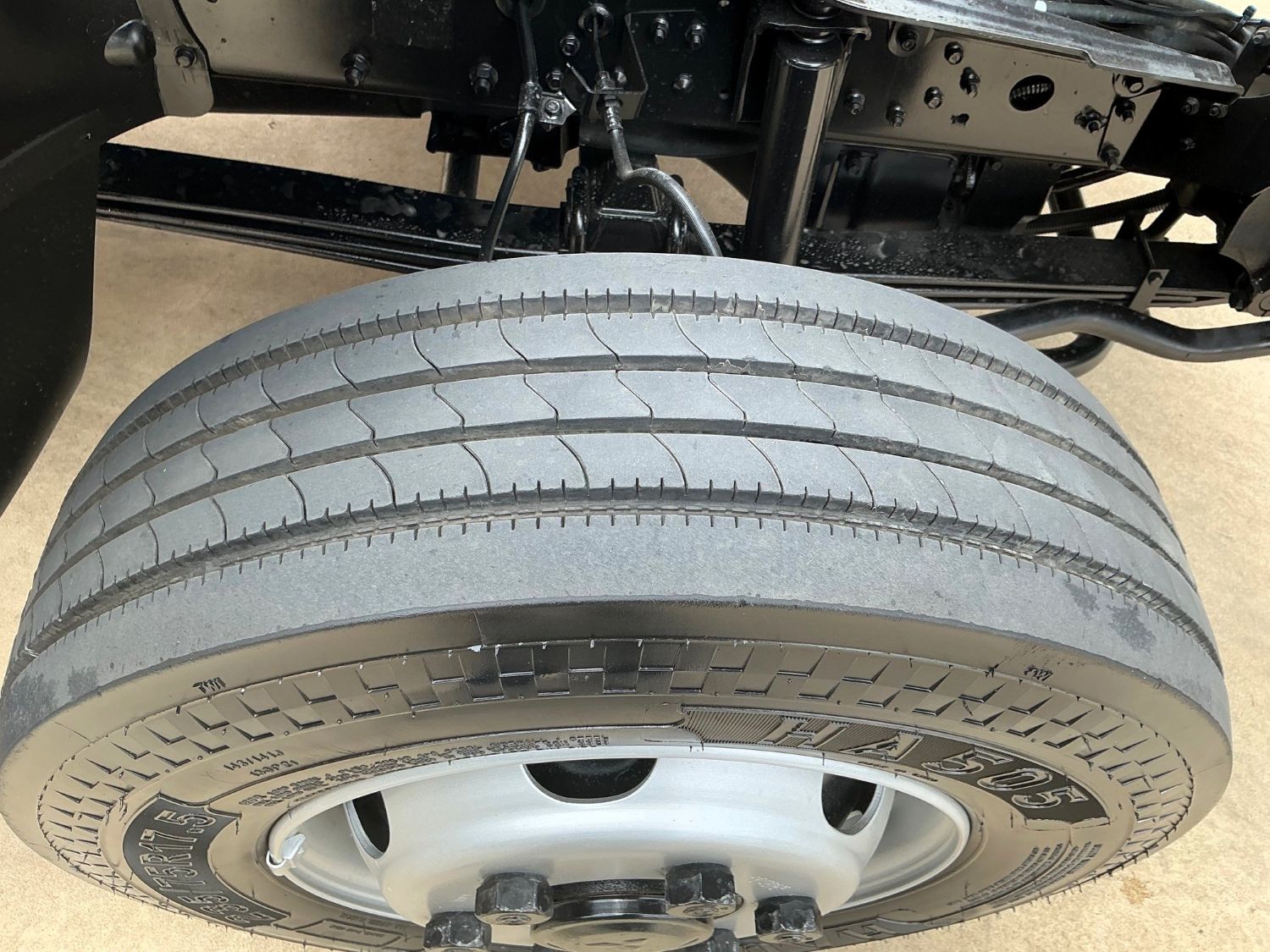 2017 FUSO FIGHTER 1024 CONCRETE PUMP