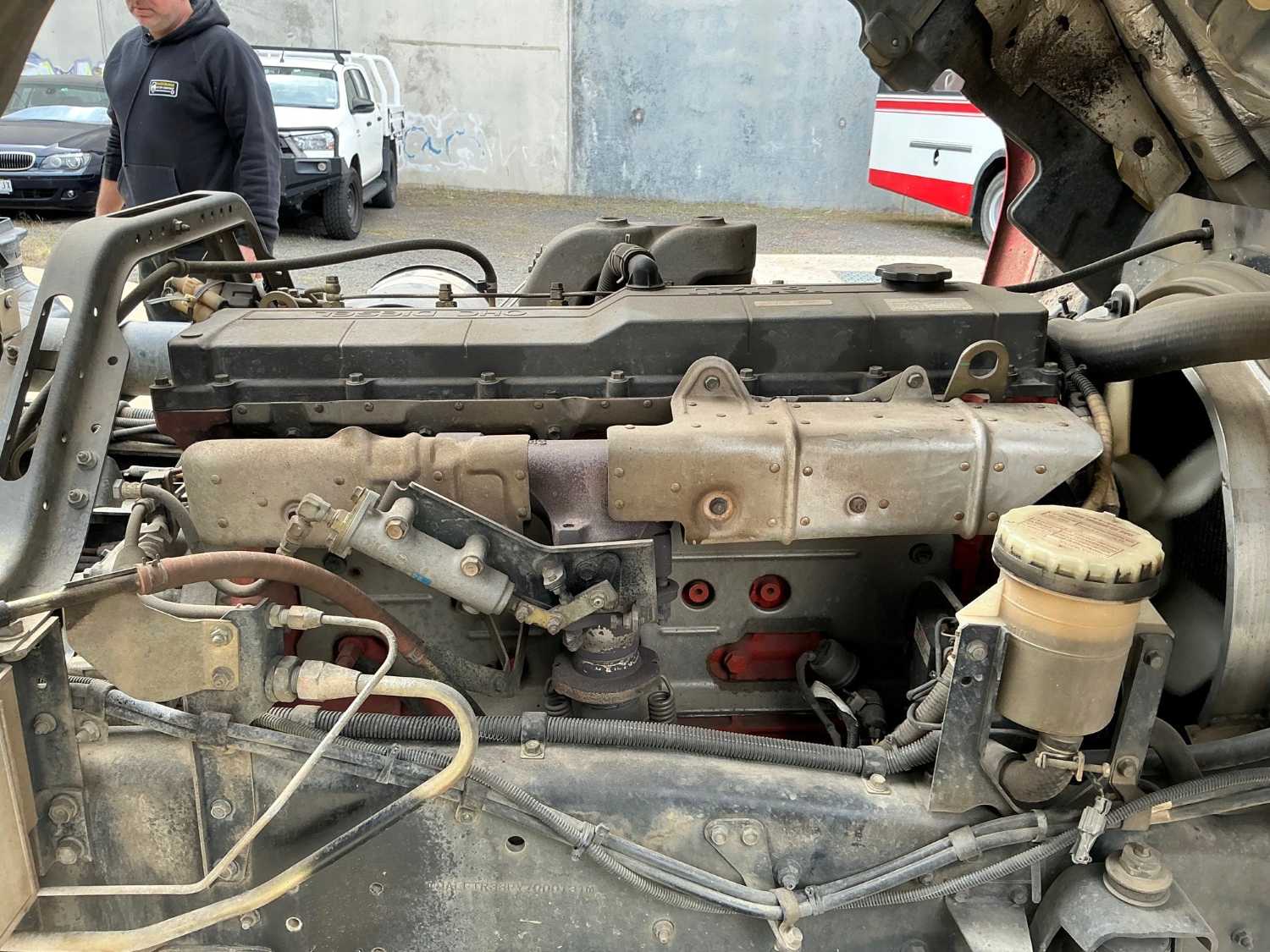 2002 ISUZU FTR800 DUAL CAB CAB CHASSIS