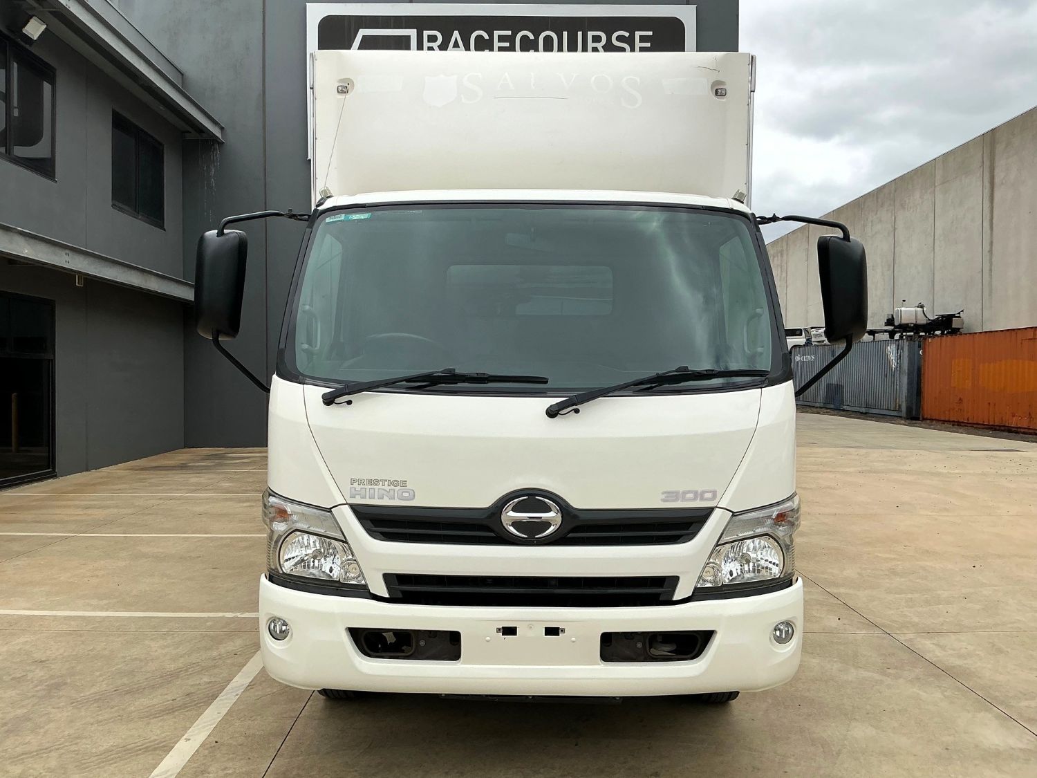 2016 HINO 300 PANTECH