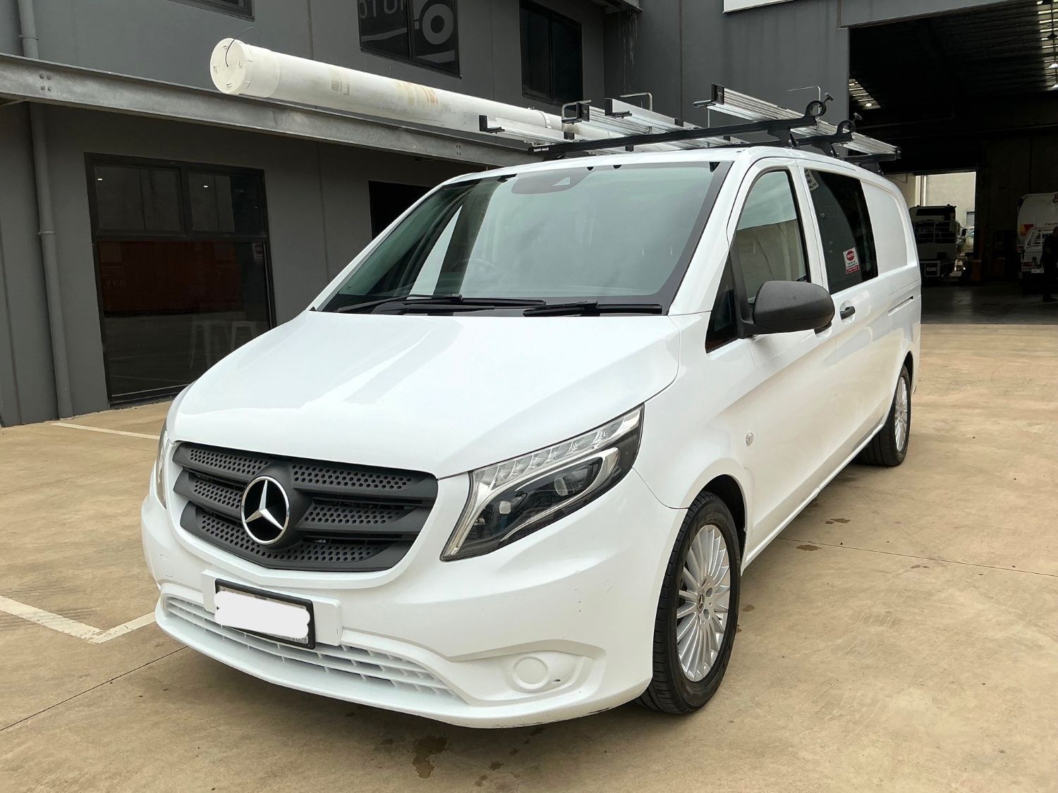 2018 MERCEDES VITO VAN
