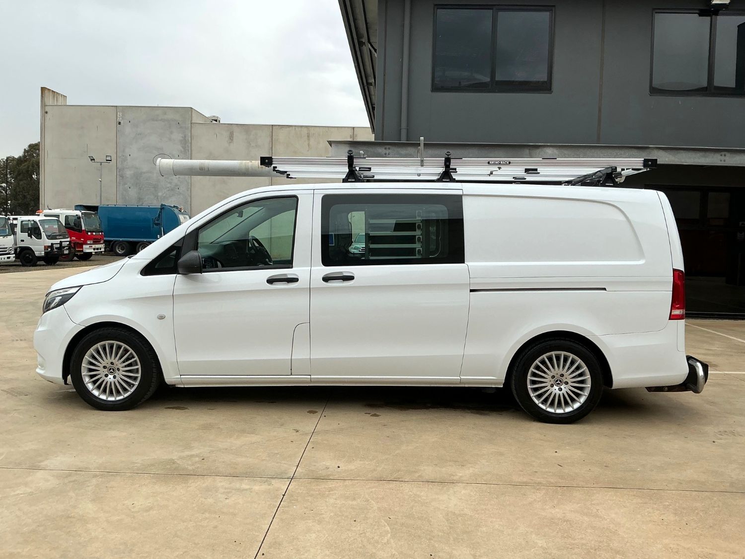 2018 MERCEDES VITO VAN