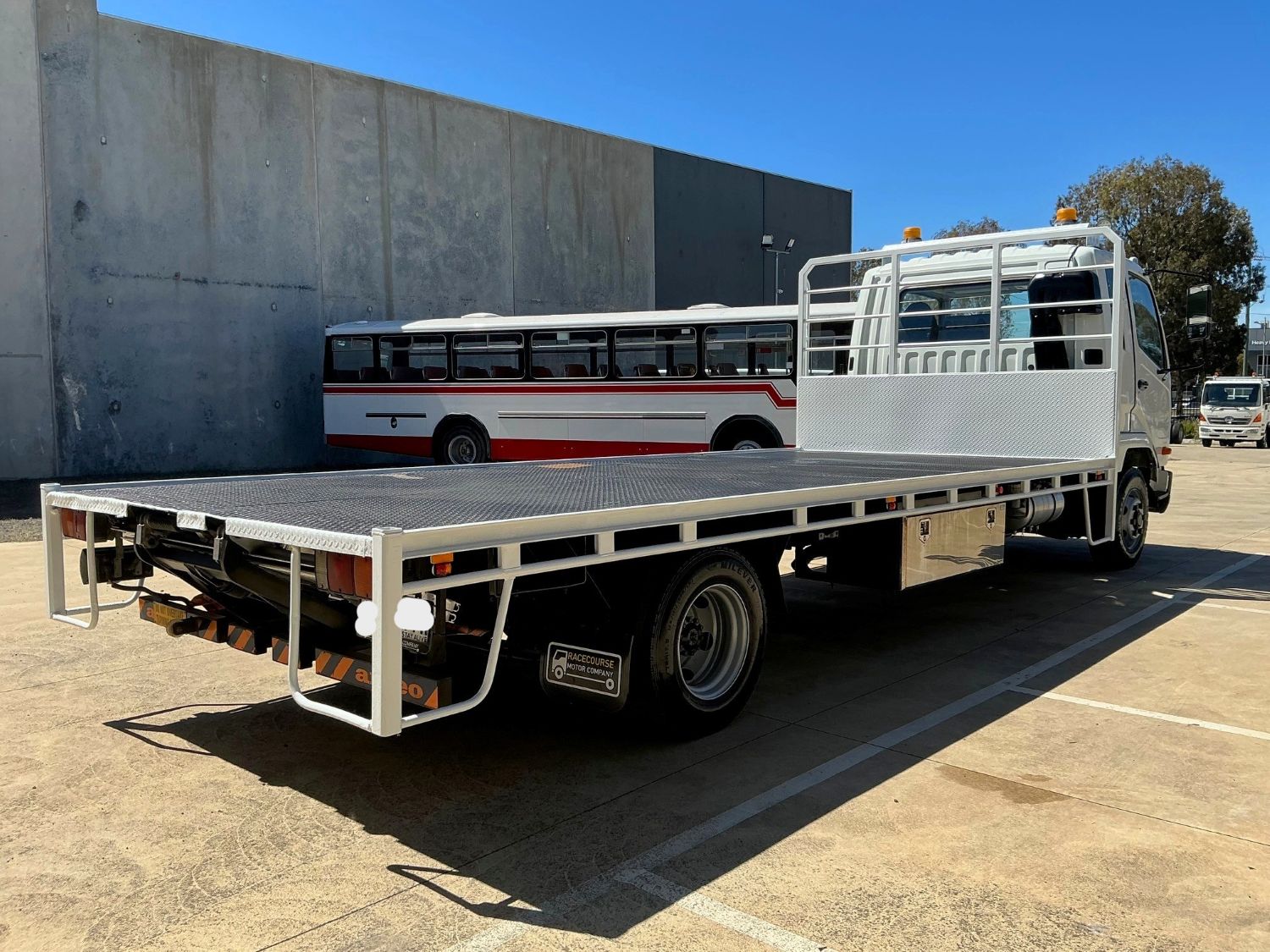 2012 FUSO FIGHTER TRAY