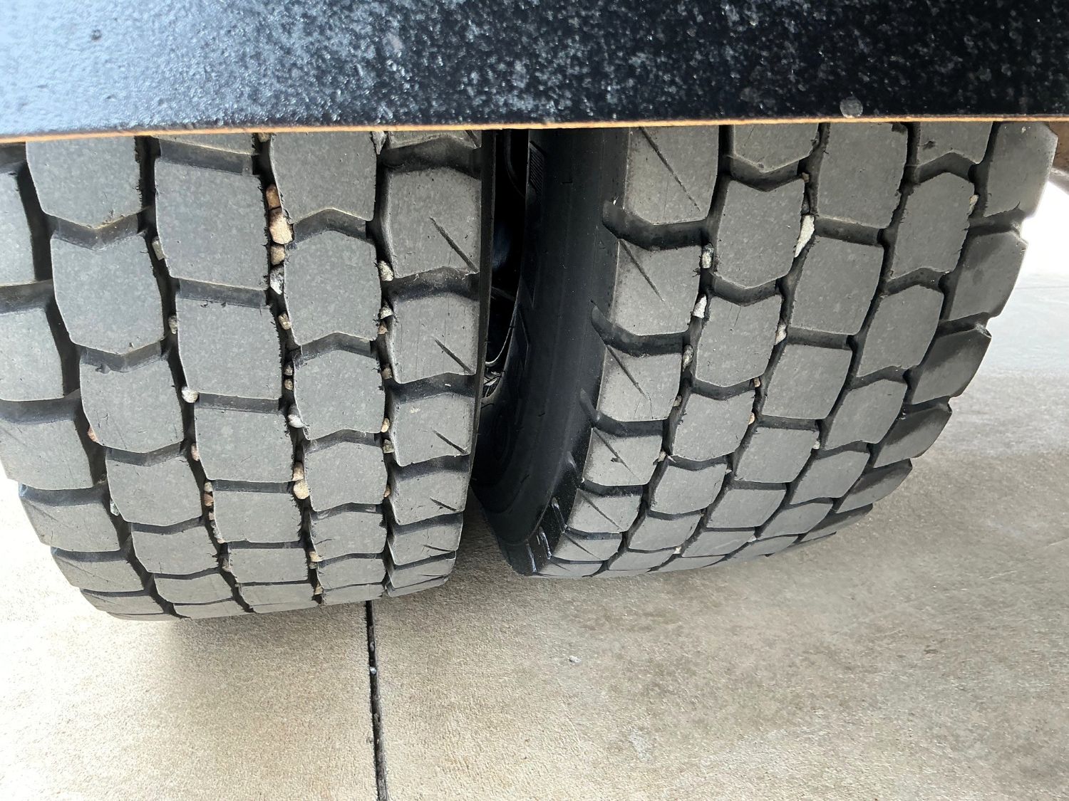 2012 FUSO FIGHTER 1024 TIPPER/CRANE