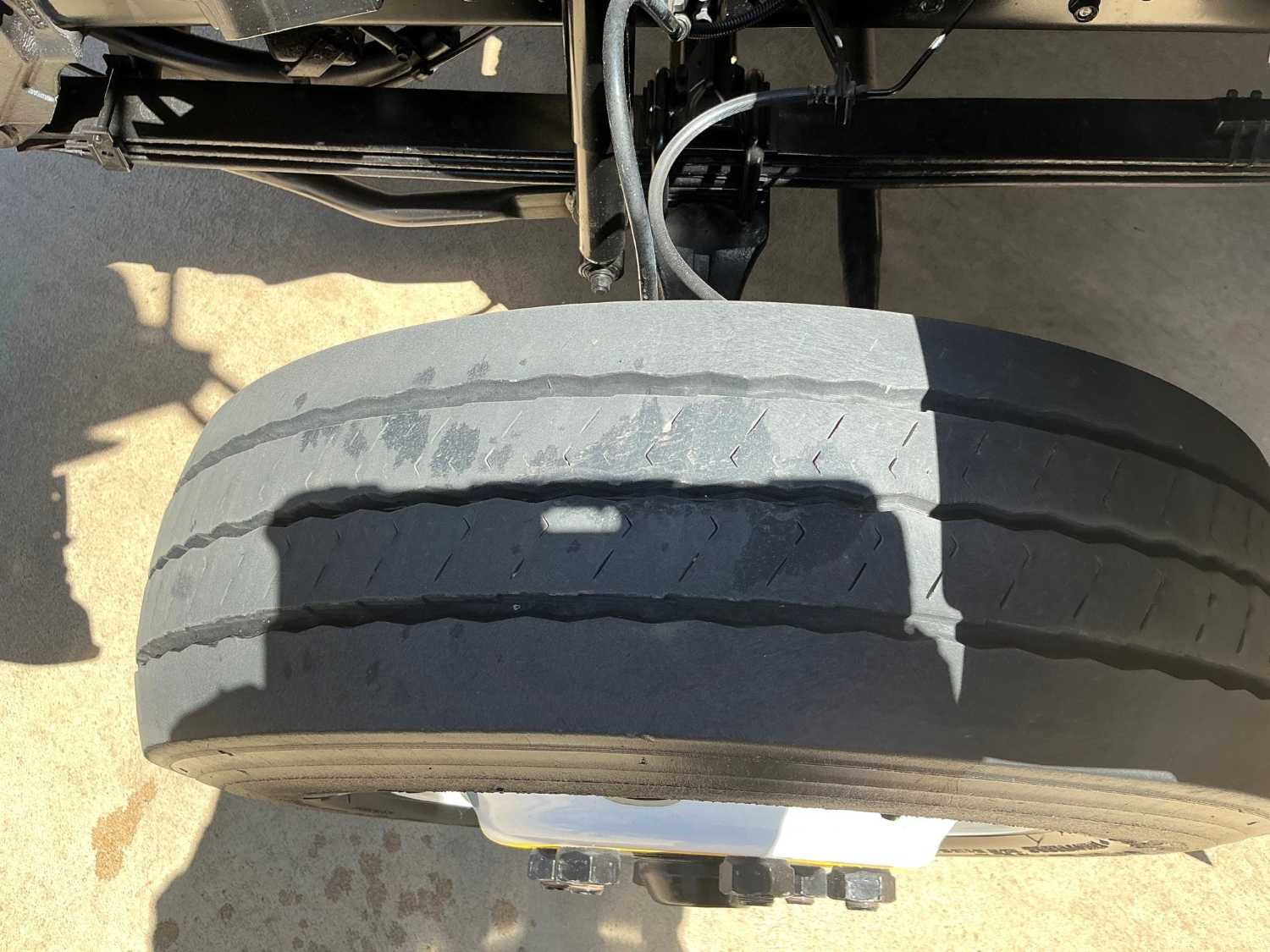 2016 ISUZU FRR110-260 SERVICE BODY