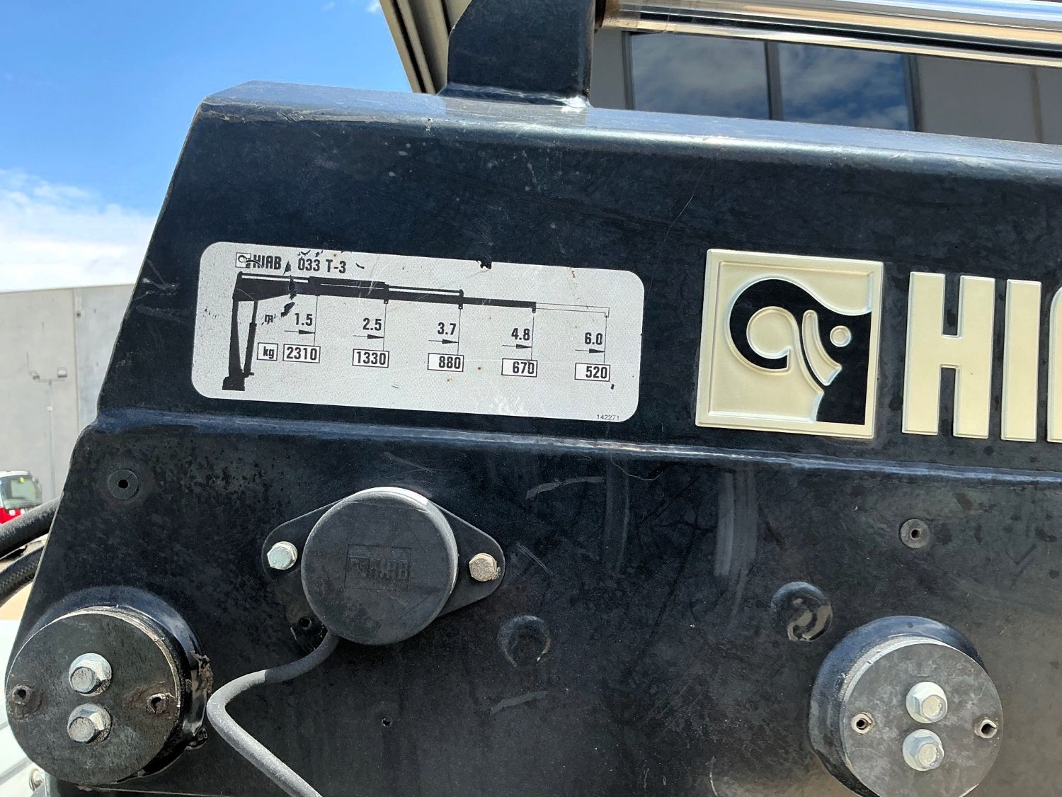 2012 FUSO FIGHTER TIPPER/CRANE