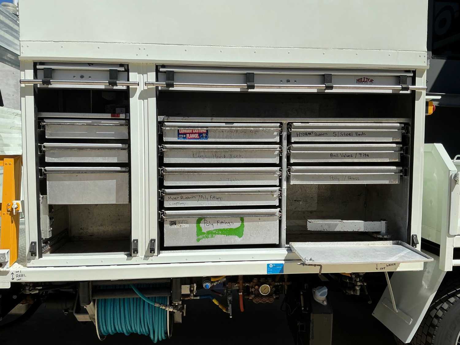 2014 FUSO FIGHTER SERVICE BODY