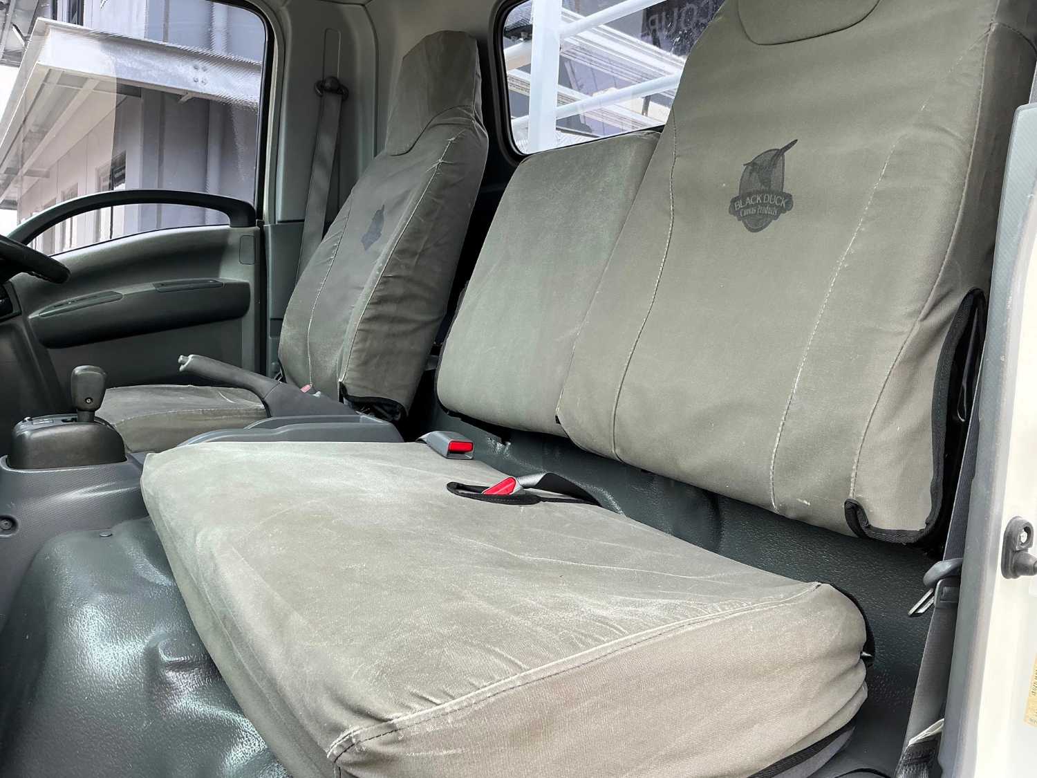 2009 ISUZU NPR400 SERVICE VEHICLE