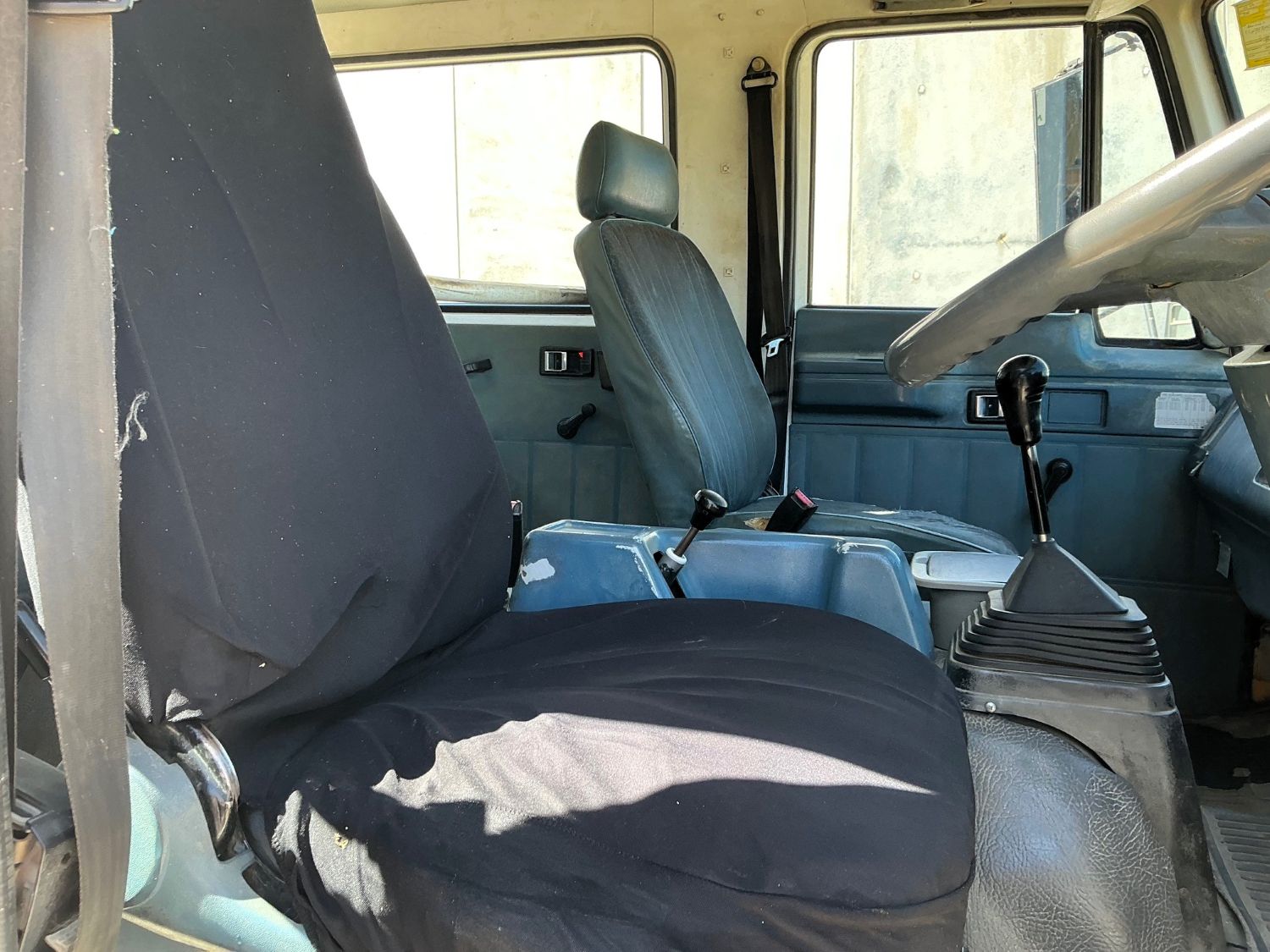 1991 ISUZU FSR450 DUAL CAB TRAY