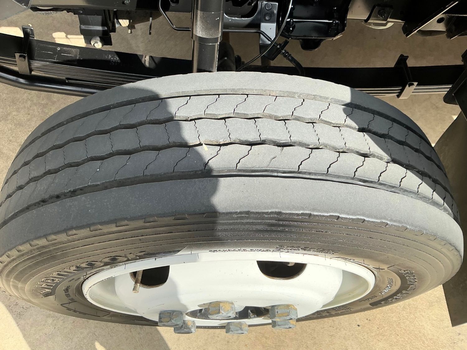 2015 Isuzu NQR87-190 Service Body