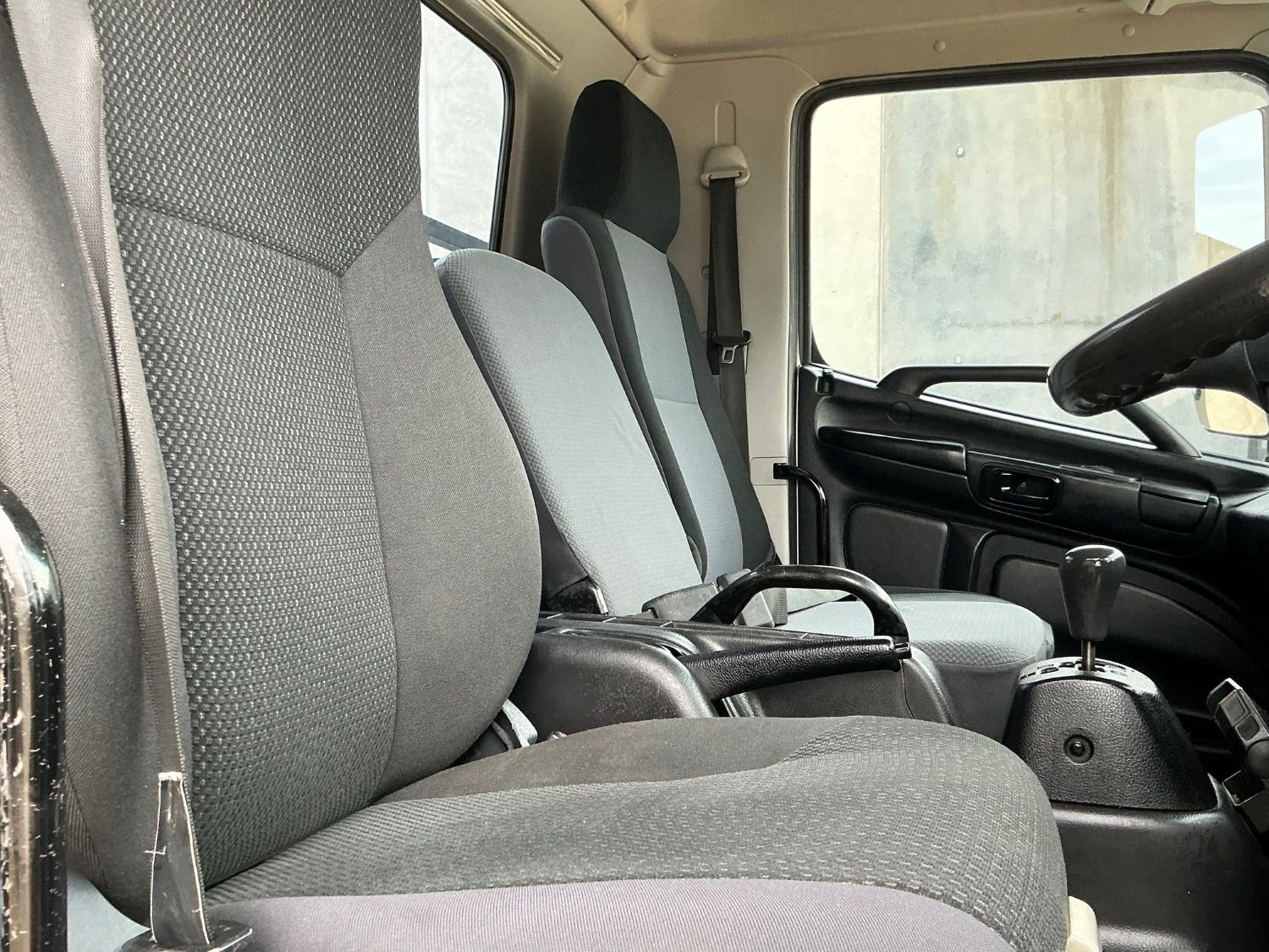 2013 Hino FC500 Chipper Tipper