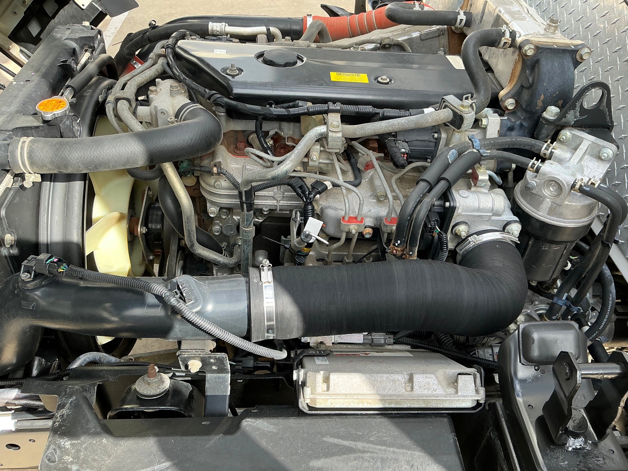 2015 Isuzu NQR87-190 Service Body