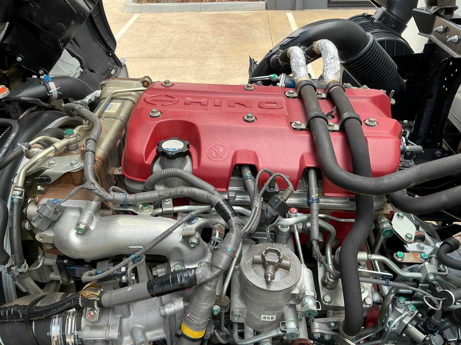 2020 HINO FE500 CURTAINSIDER