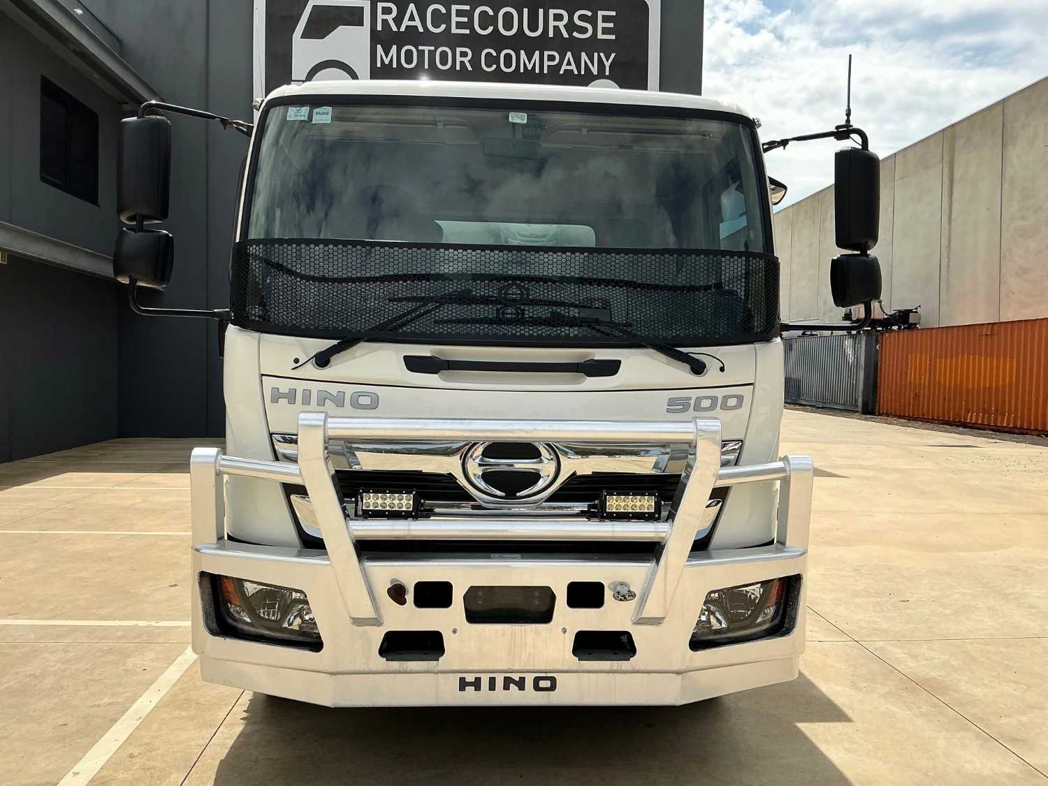 2020 HINO FE500 CURTAINSIDER