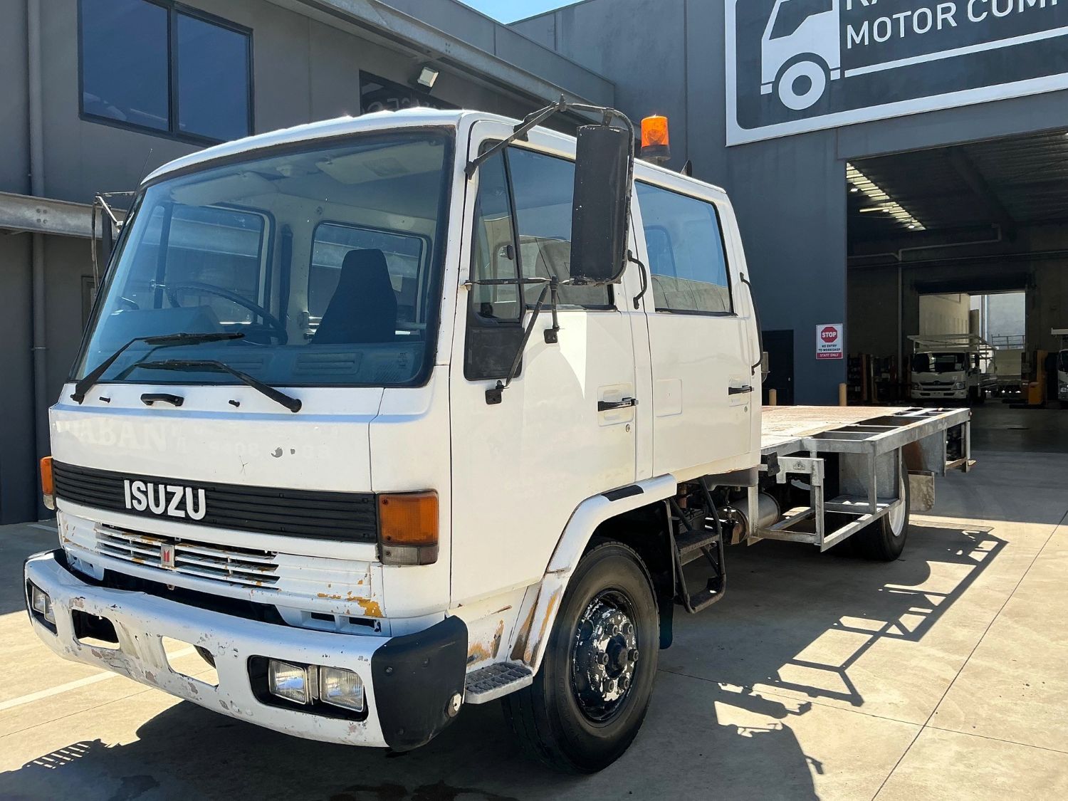 1991 ISUZU FSR450 DUAL CAB TRAY