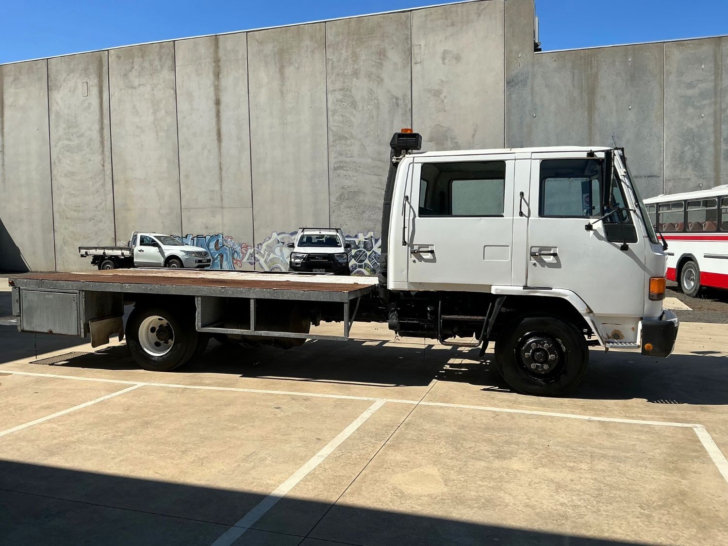 1991 ISUZU FSR450 DUAL CAB TRAY