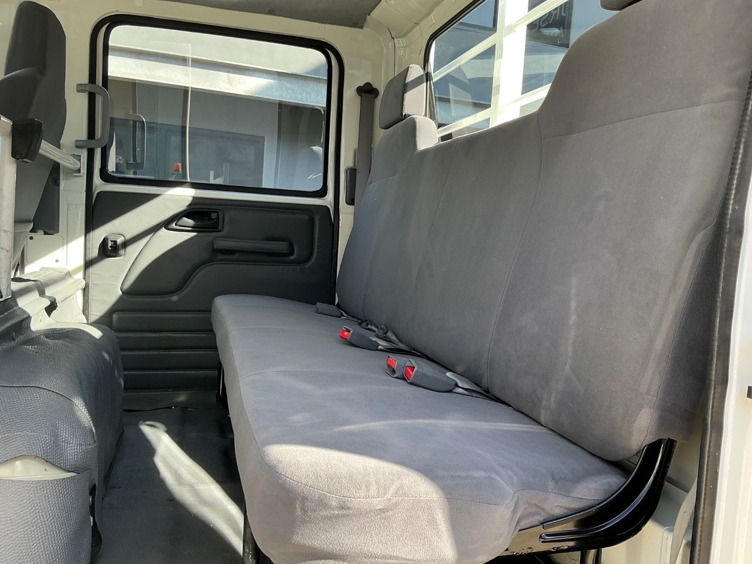 2015 Isuzu NQR450 Dual Cab Tray