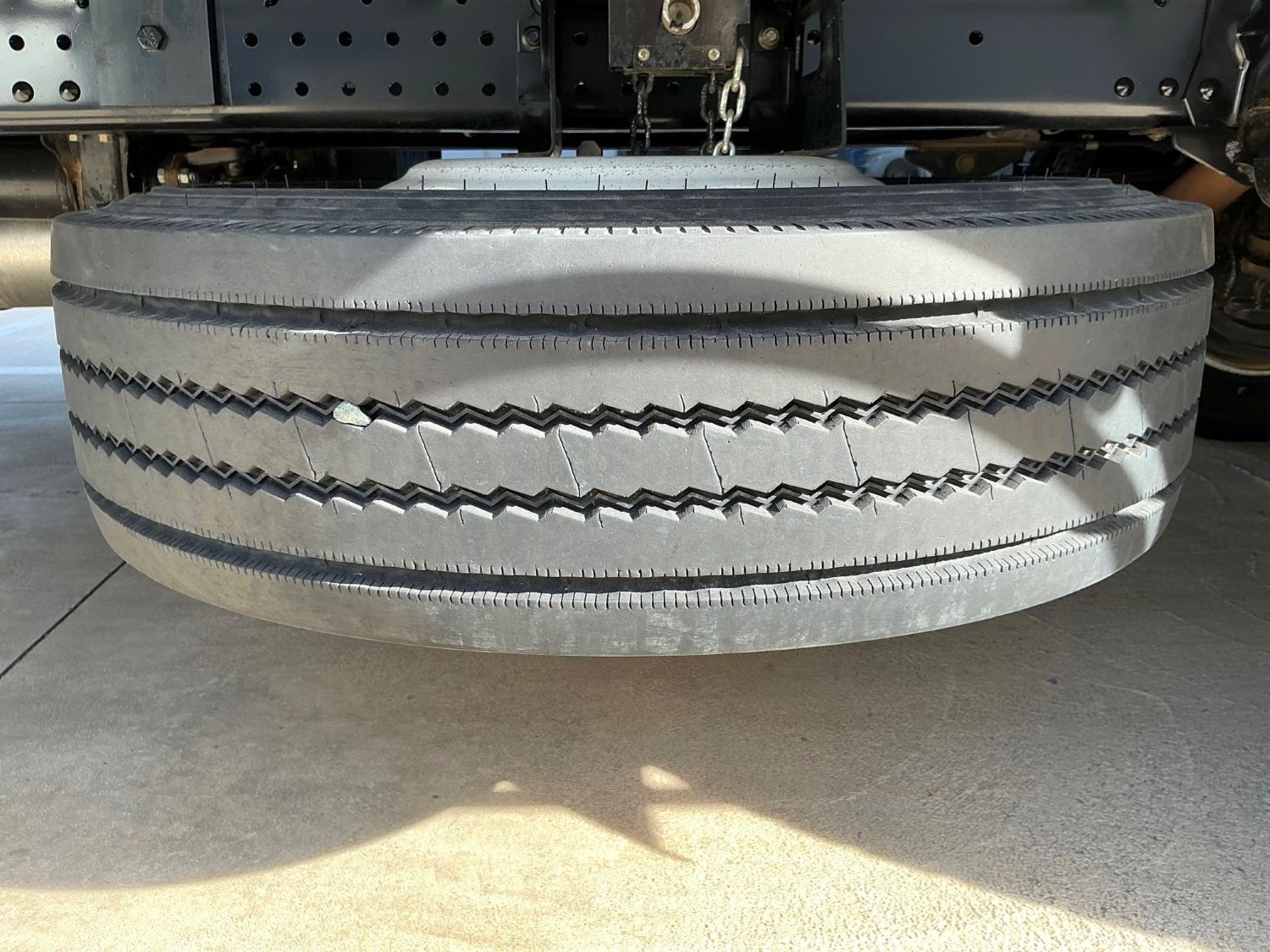 2015 Isuzu NQR450 Dual Cab Tray