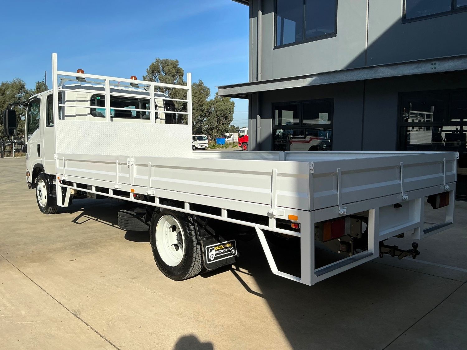 2015 Isuzu NQR450 Dual Cab Tray