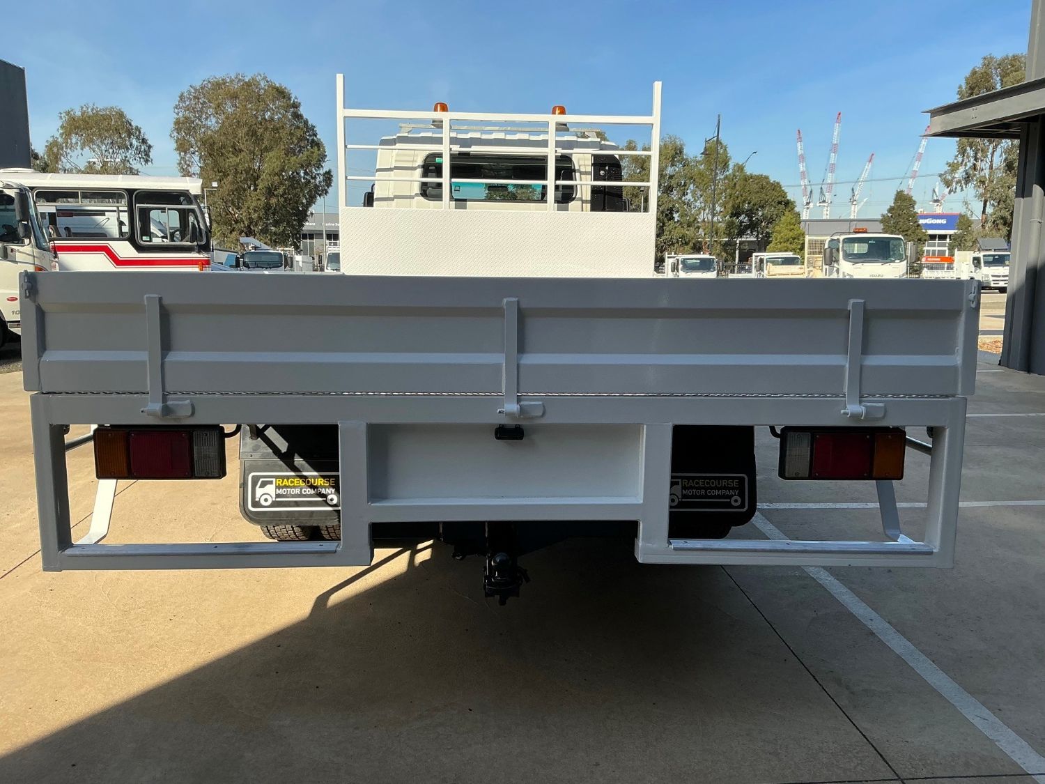 2015 Isuzu NQR450 Dual Cab Tray