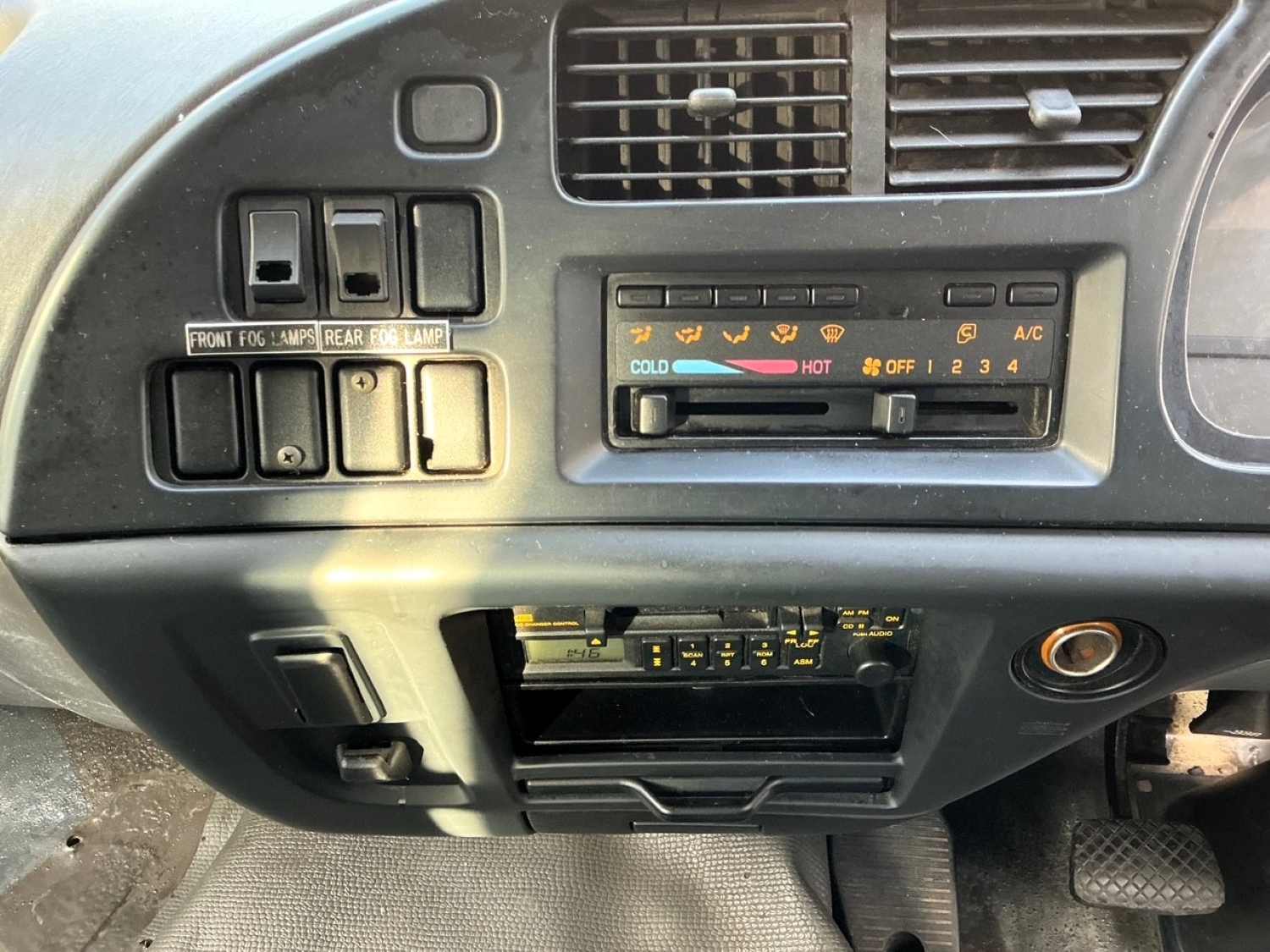 2002 ISUZU FTR800 DUAL CAB TRAY