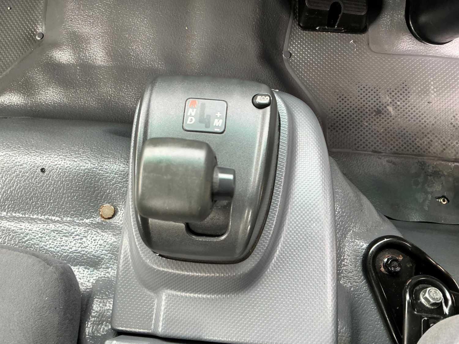 2014 ISUZU NPR200 TIPPER
