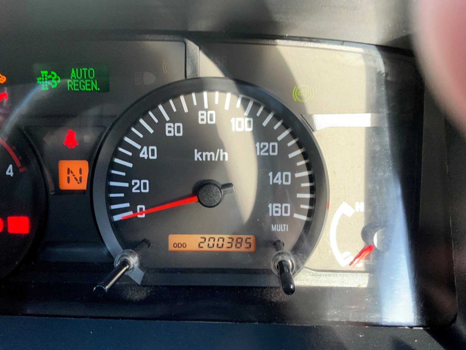 2012 ISUZU NPR300