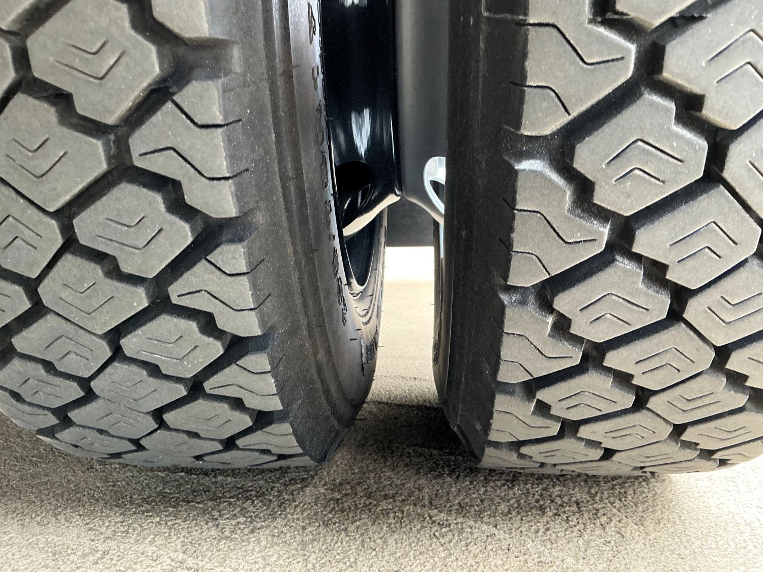 2014 ISUZU NPR400 TRAY