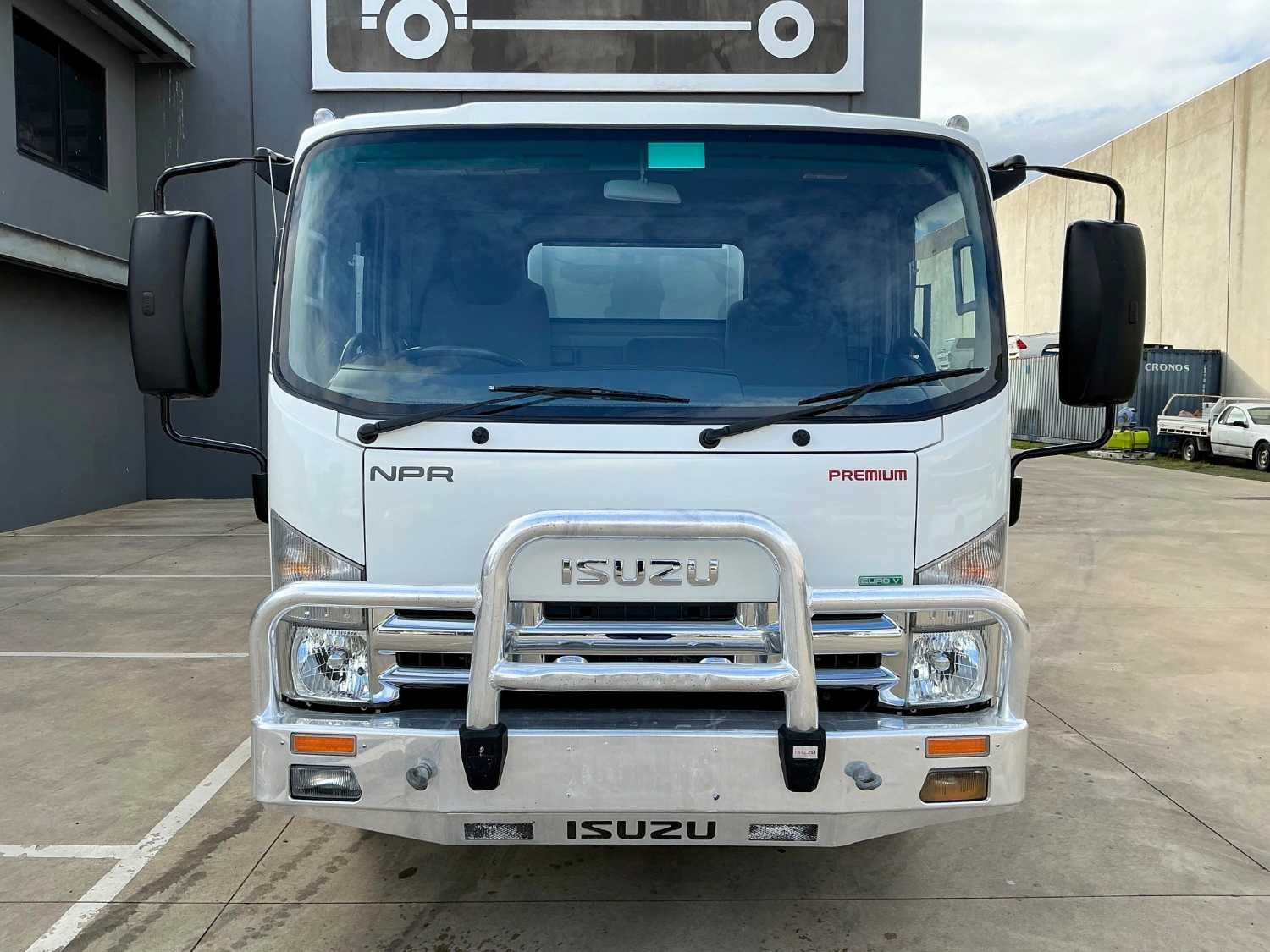 2014 ISUZU NPR400 SRERVICE BODY