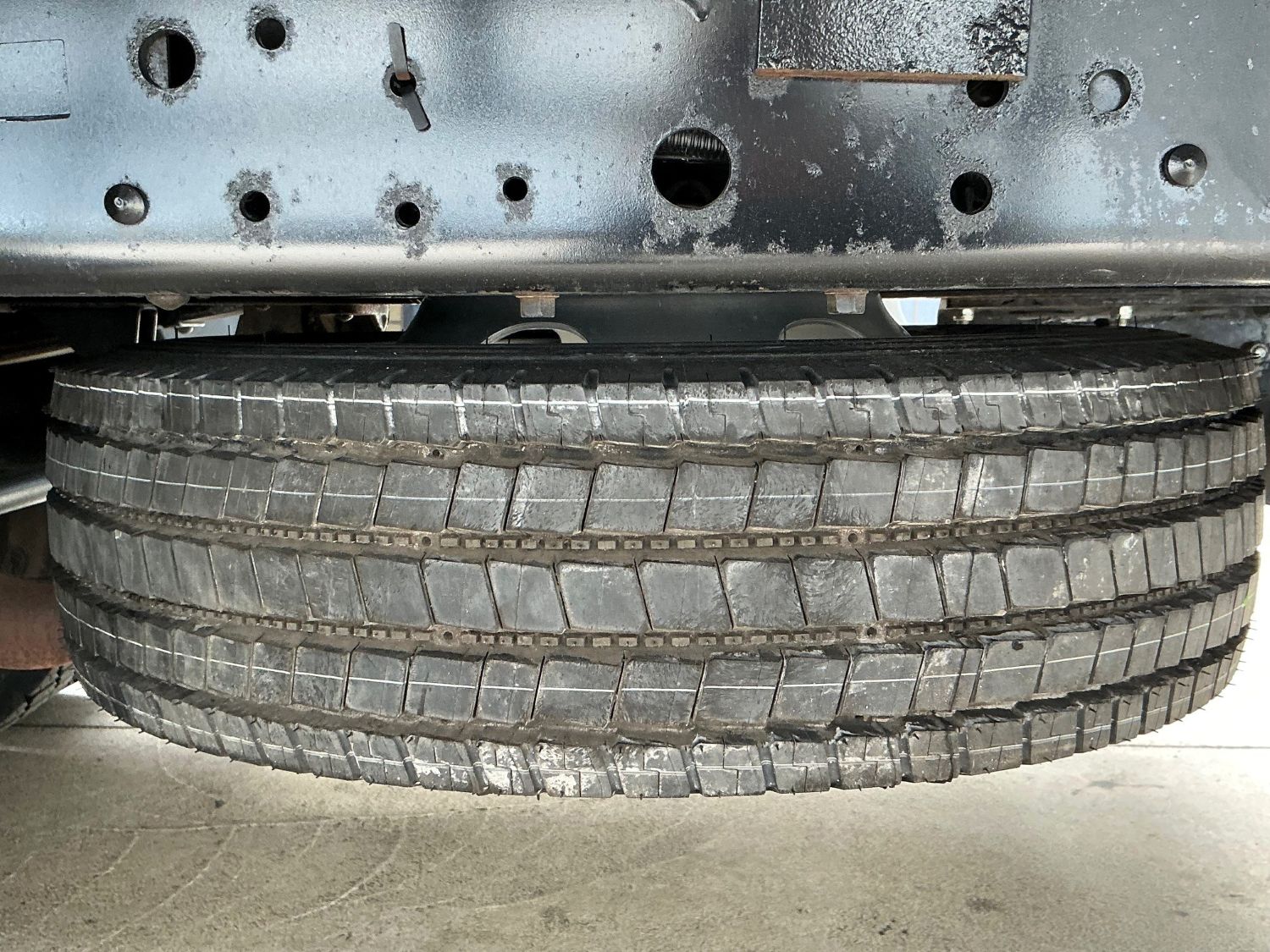 2014 ISUZU NPR400 TRAY