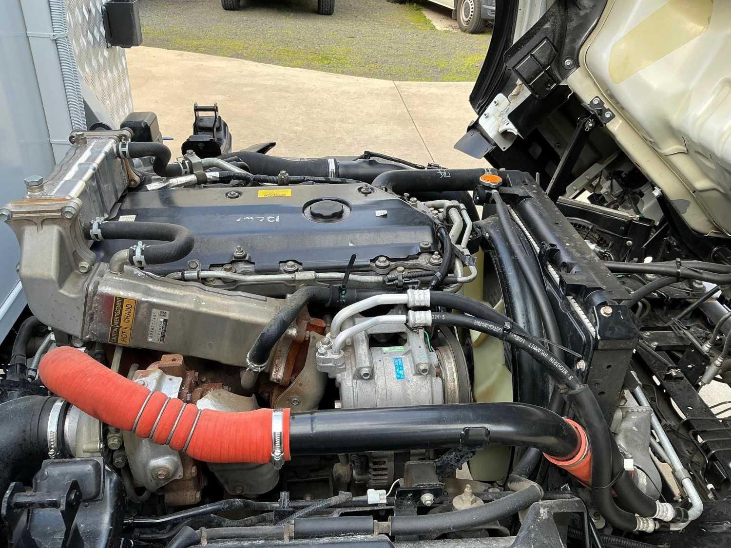 2014 ISUZU NPR400 SRERVICE BODY