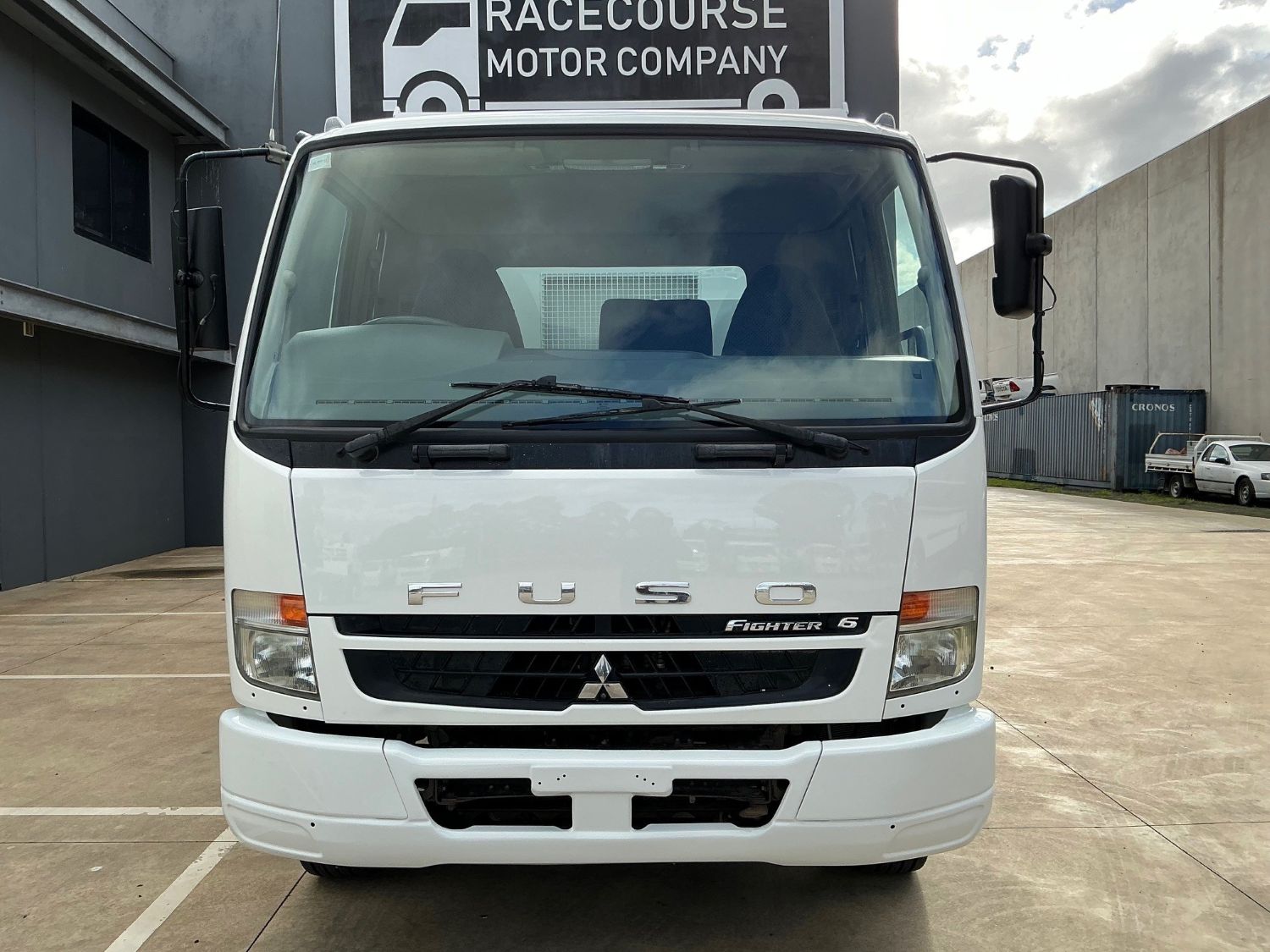 2008 MITSUBISHI FIGHTER CHIPPER TIPPER