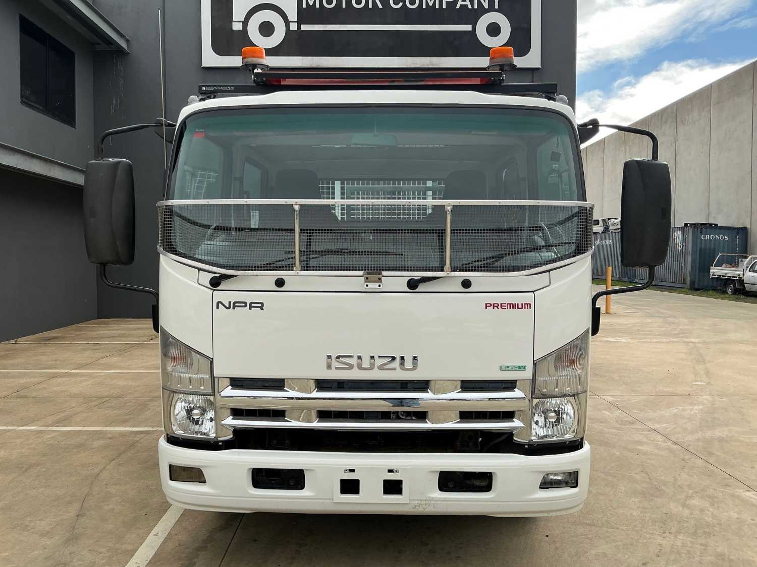 2015 ISUZU NPR300 DUAL CAB TIPPER