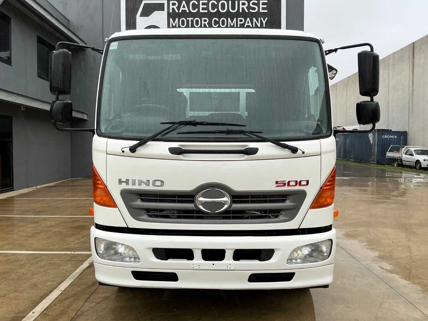 2016 HINO FE TRAY