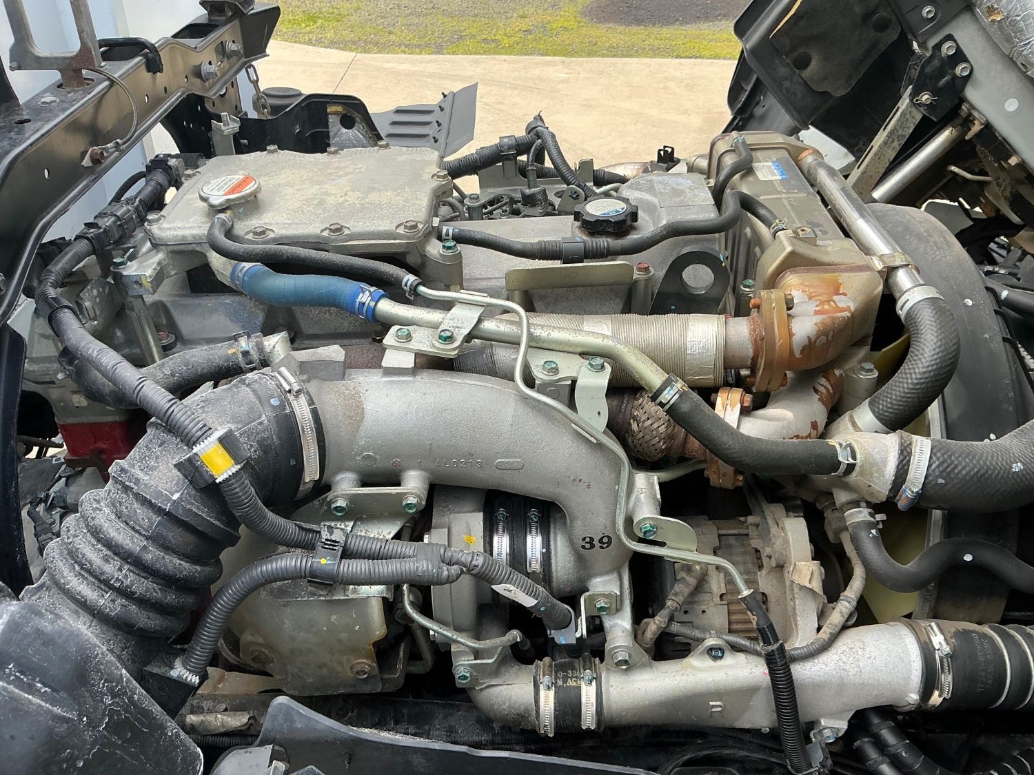 2014 Hino FC500 Service Body/Tipper