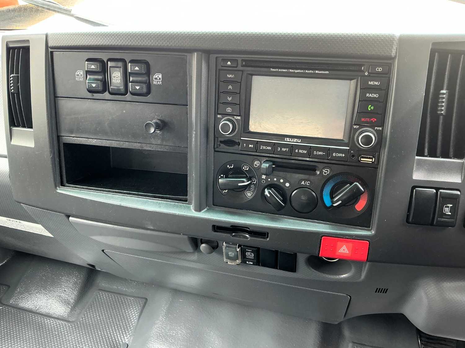 2012 ISUZU NQR450 DUAL CAB TIPPER