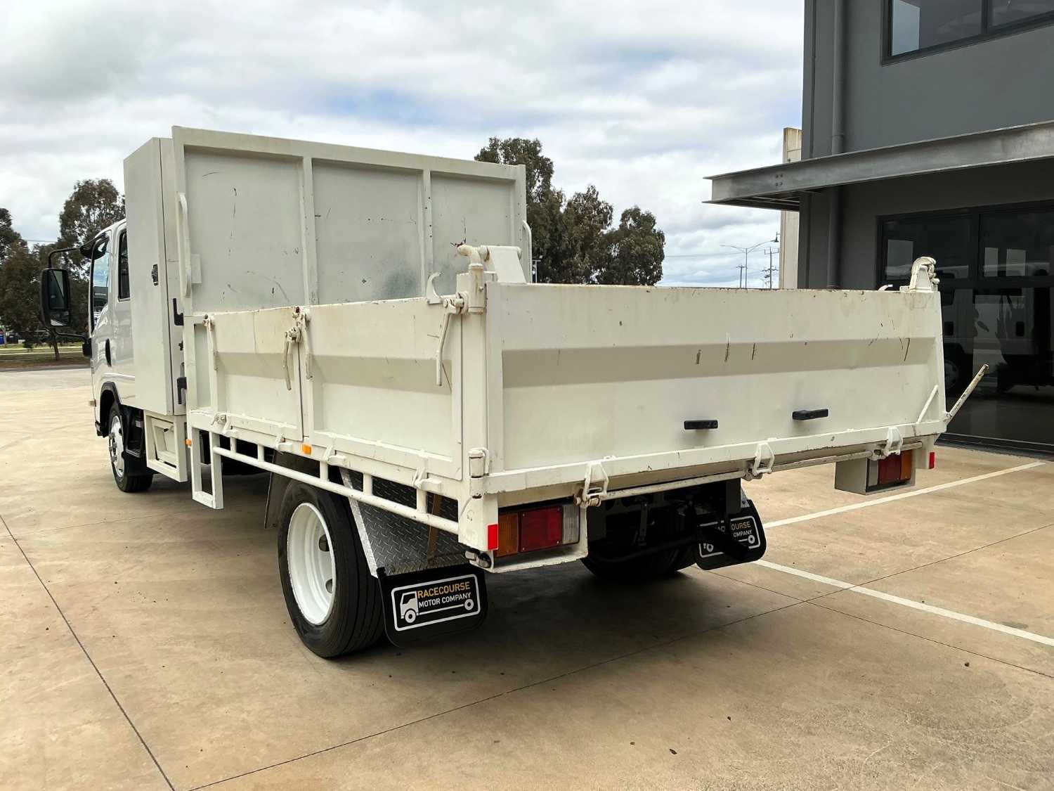 2012 ISUZU NQR450 DUAL CAB TIPPER